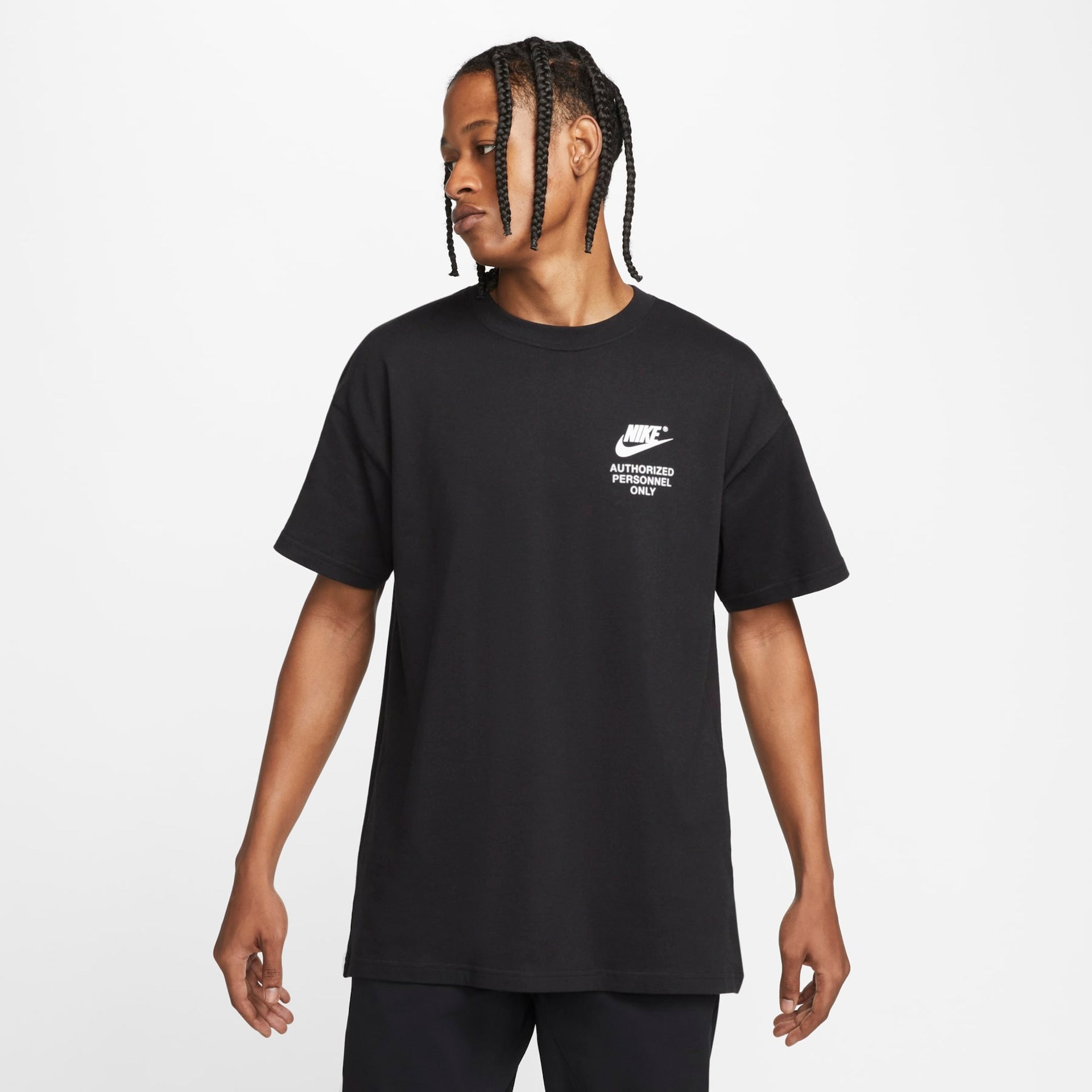 Camiseta Nike Sportswear Authorized Preta