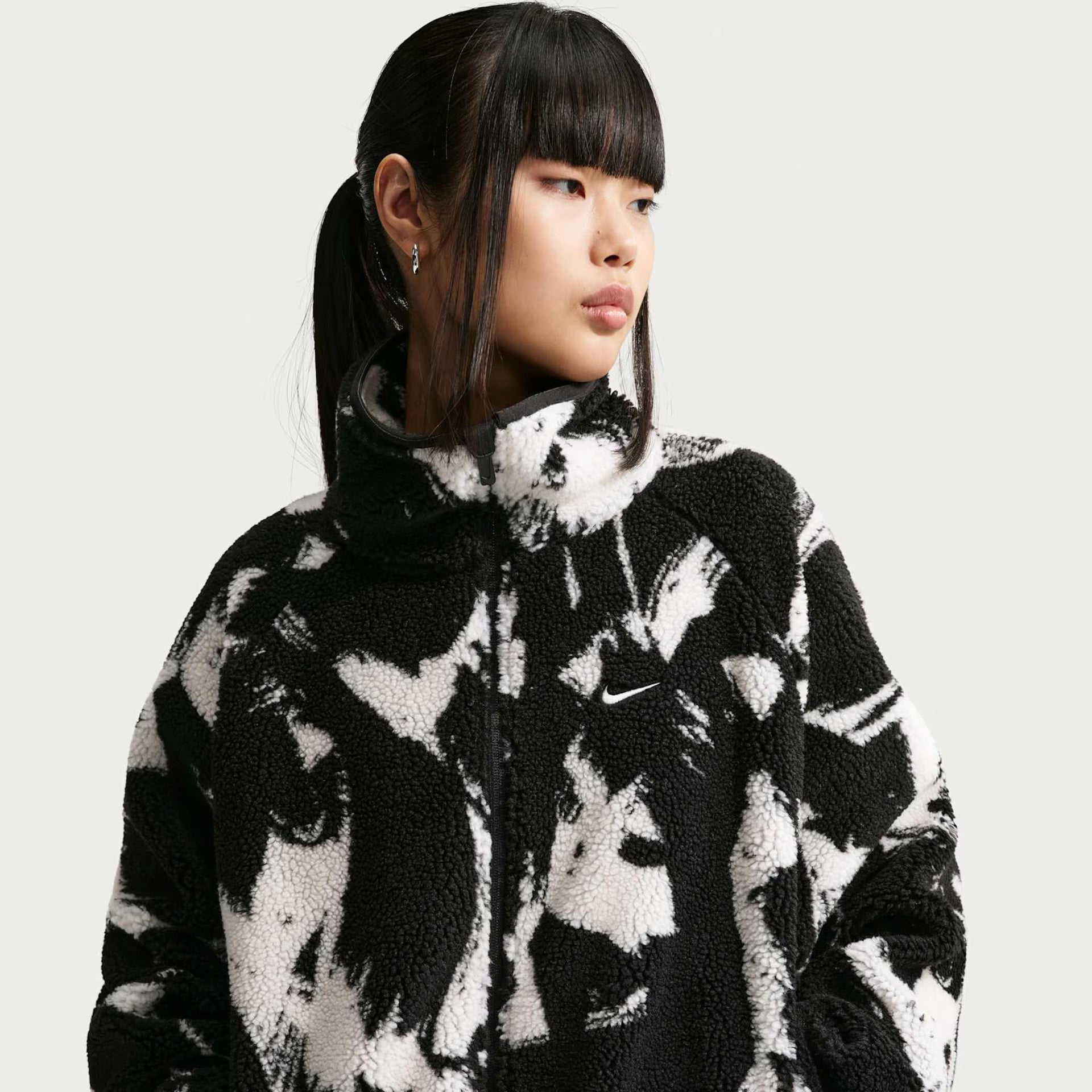 Jaqueta Nike Sportswear Street Sherpa Preto