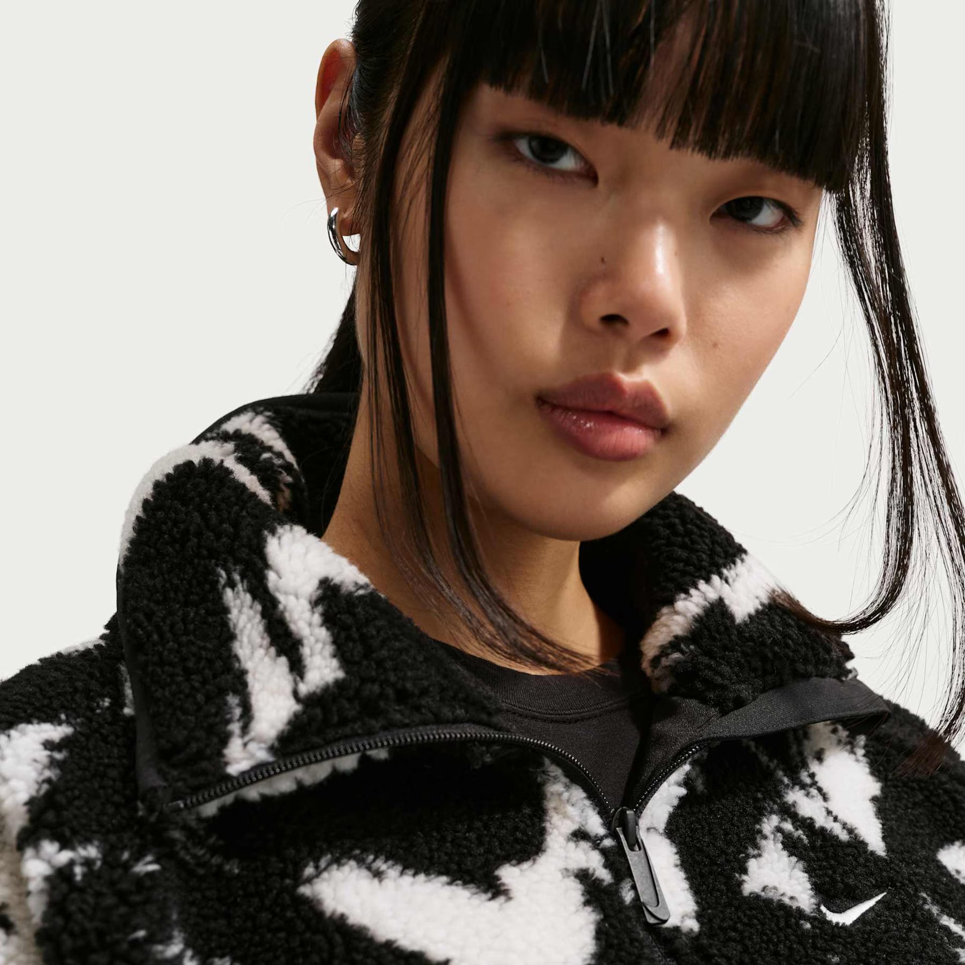 Jaqueta Nike Sportswear Street Sherpa Preto