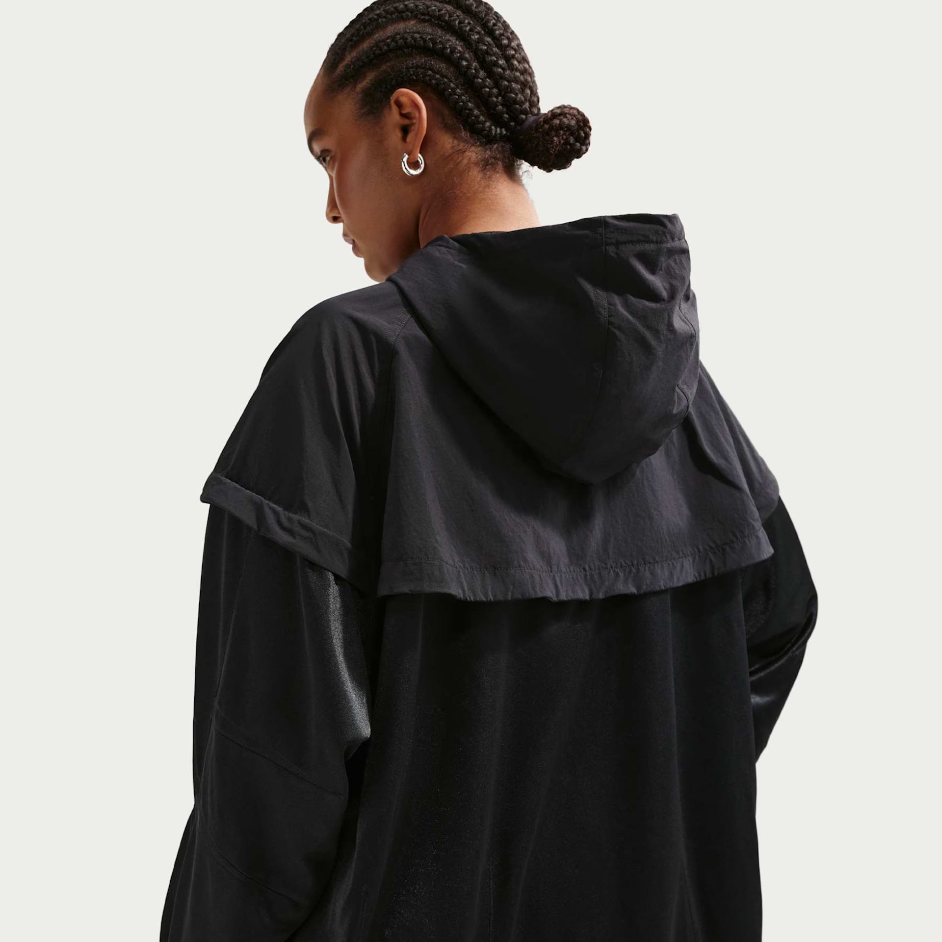 Jaqueta Nike Sportswear Oversized Windrunner Preto