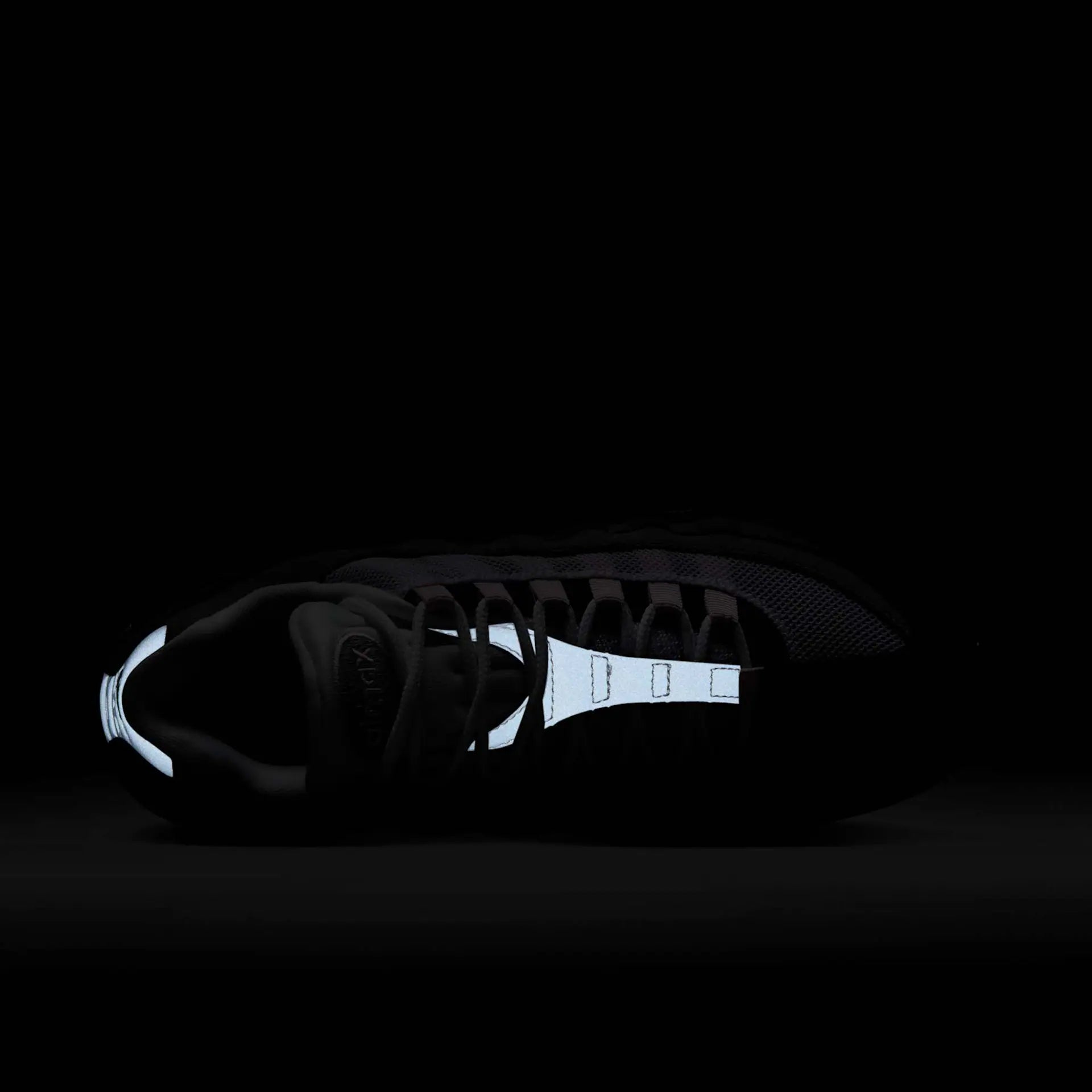Tênis Nike Air Max 95 Big Bubble Preto e Rosa