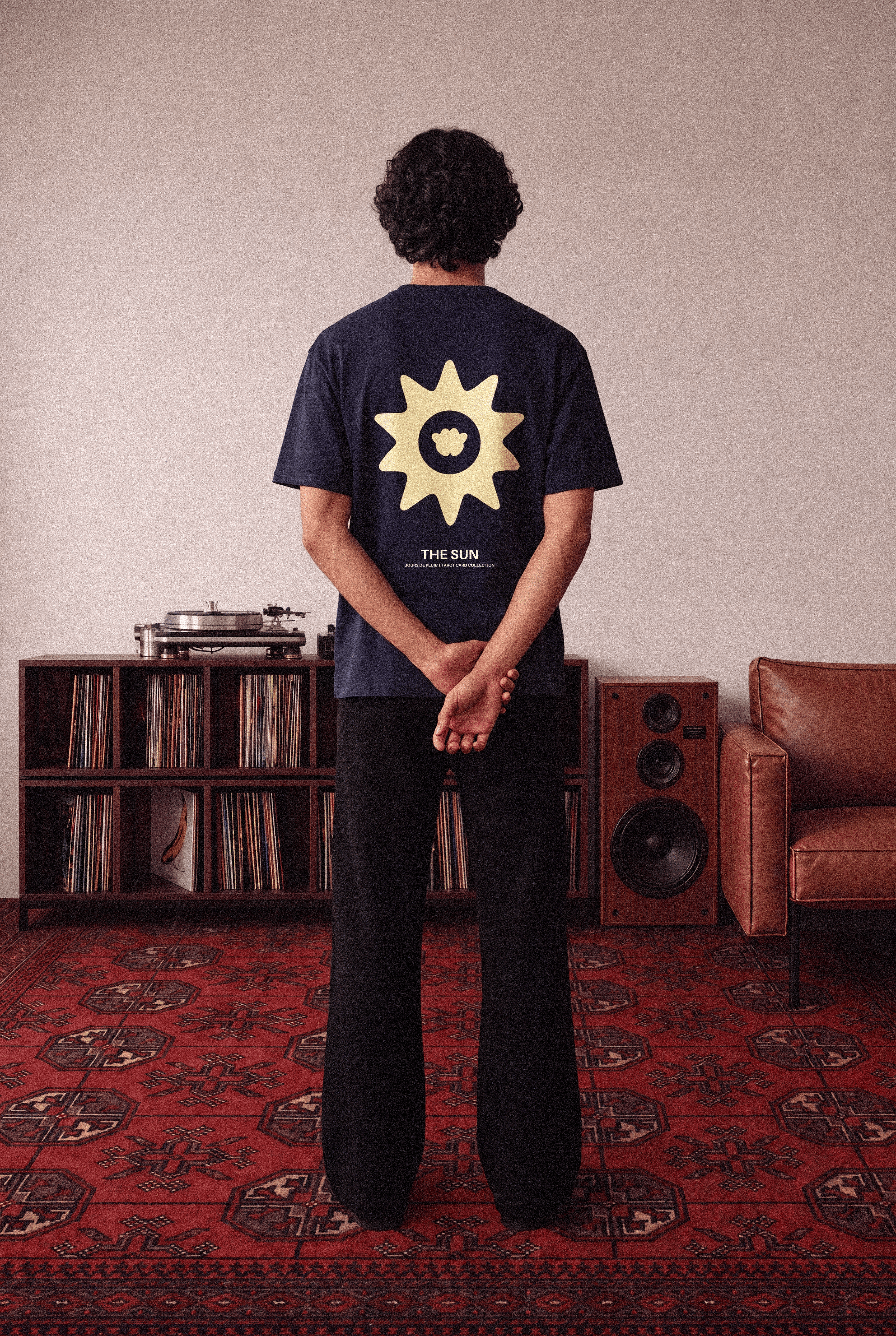 Camiseta Jours de Pluie The Sun Tee Azul Marinho