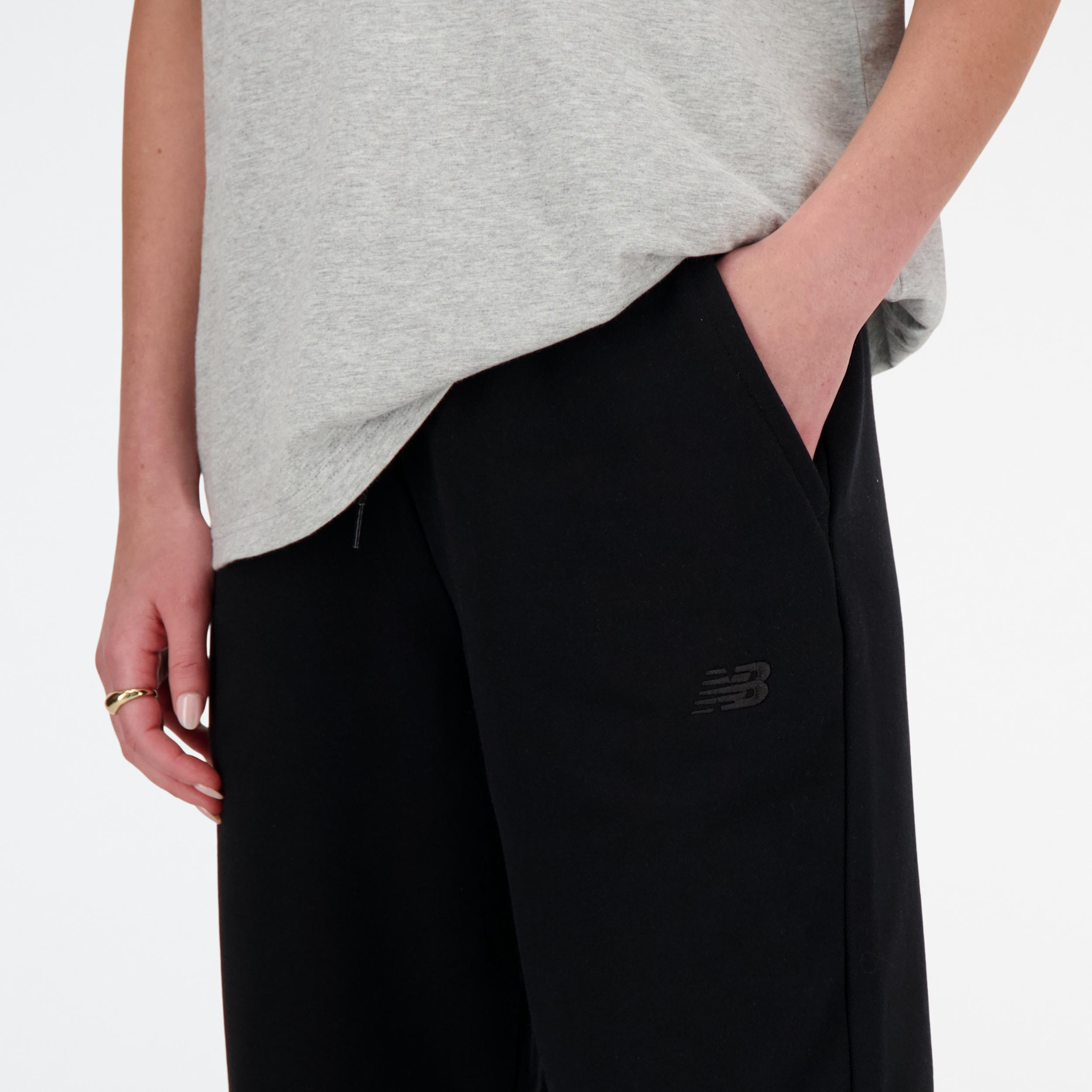 Calça Feminina Small New Balance Logo Preto