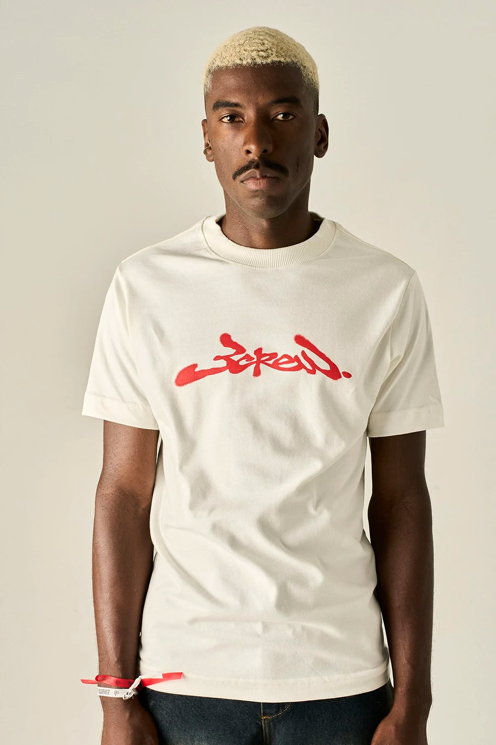Camiseta Barra Crew Assinatura Remix Off White