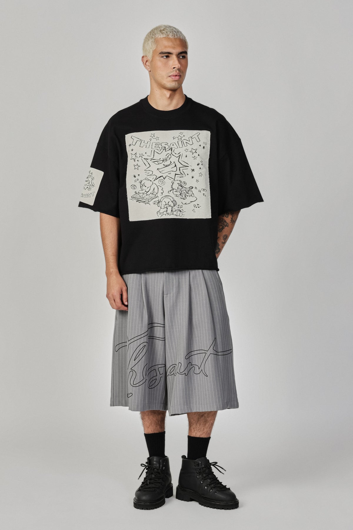 Bermuda TheSaint Cursive Cinza