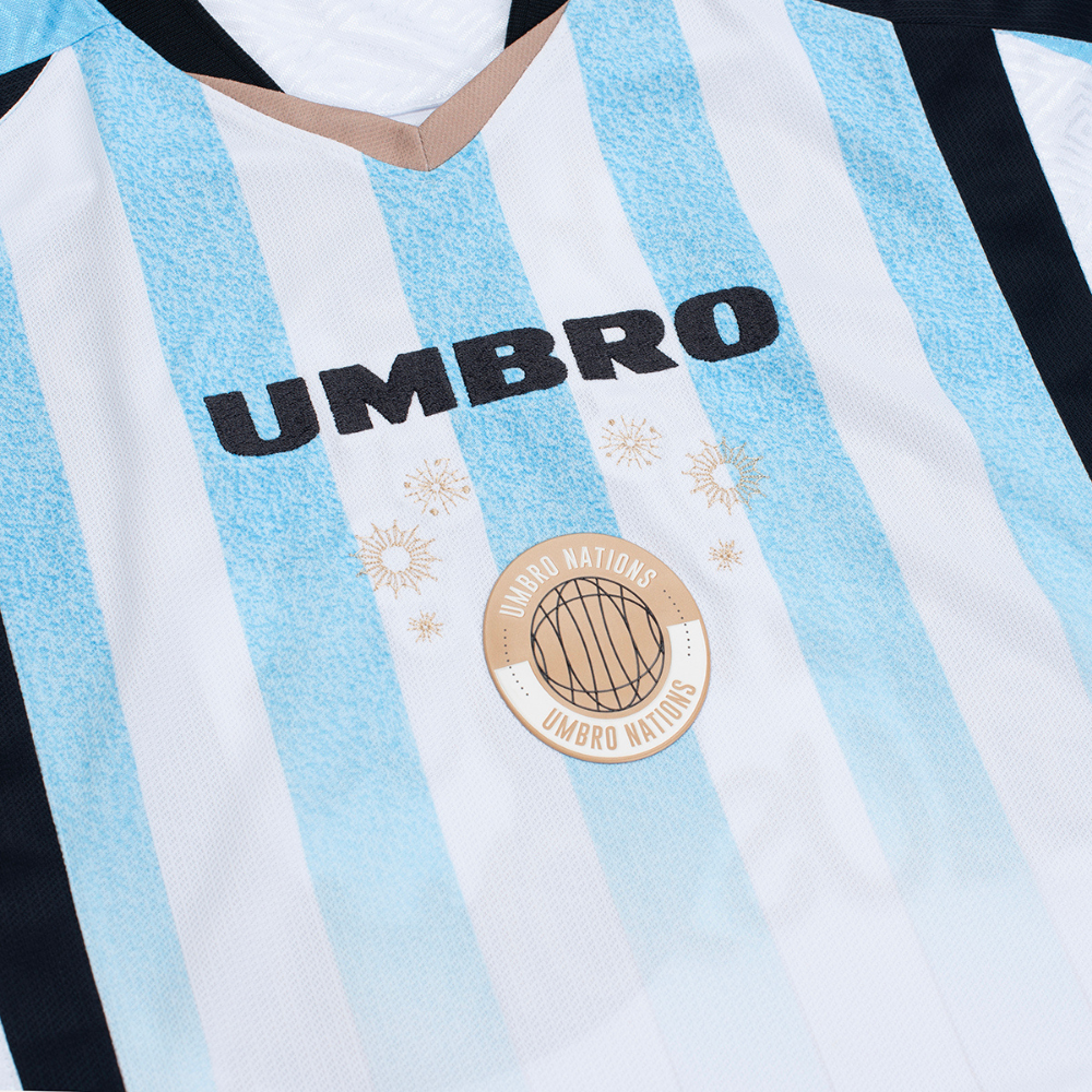 Camiseta Jersey Umbro El Obelisco Eterno Branco e Azul