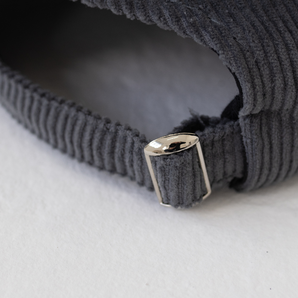 Boné Jours de Pluie Cinza