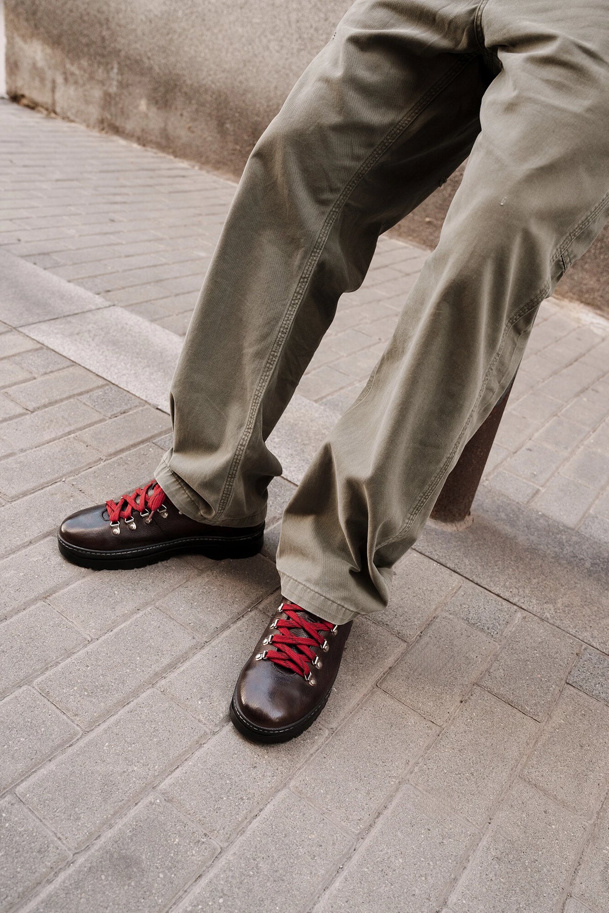 Sapato Birden Hiking Redwood Leather Marrom