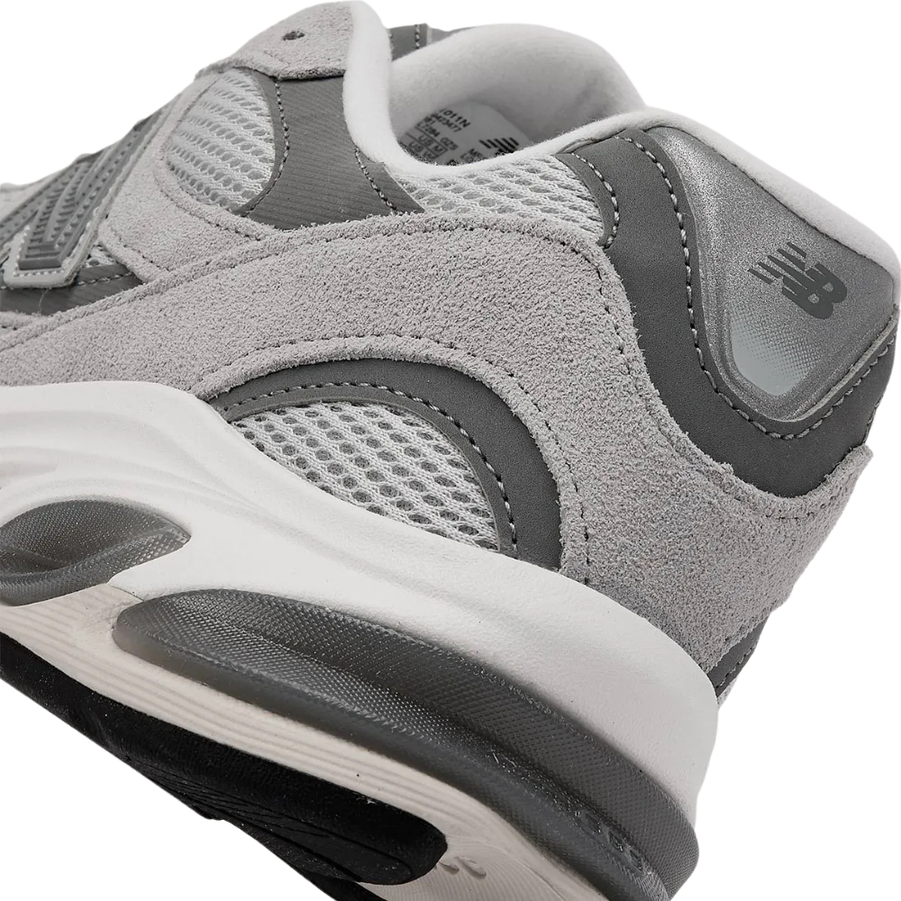 Tênis New Balance 2010 Cinza