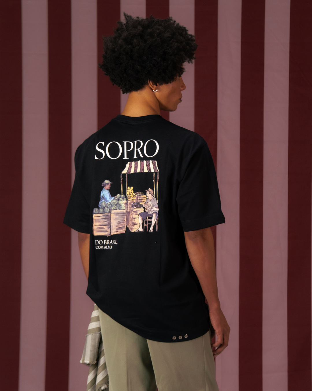 Camiseta Sopro Feria Libre Oversized Preta