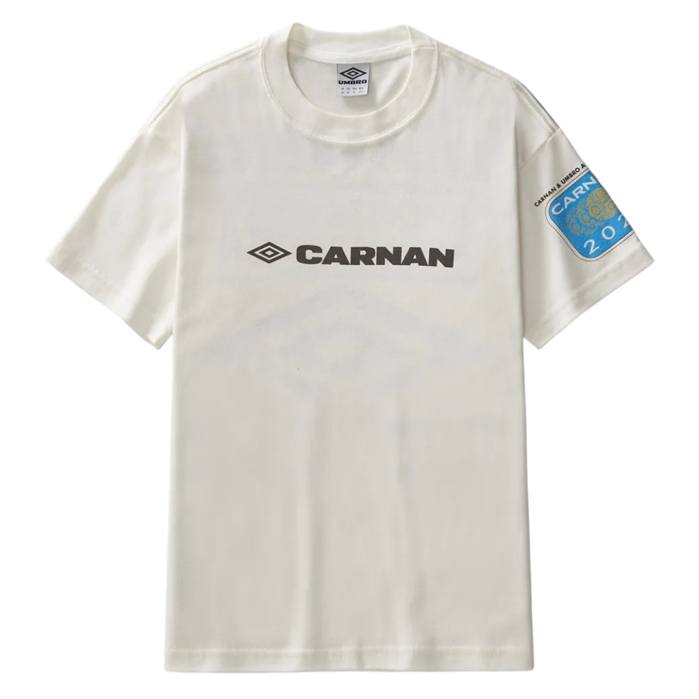 Camiseta Umbro x Carnan Branca