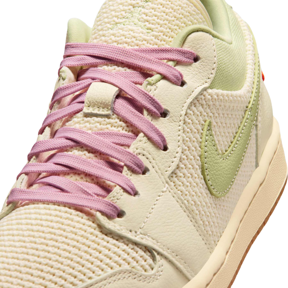 Tênis Air Jordan 1 Low SE Bege Multico
