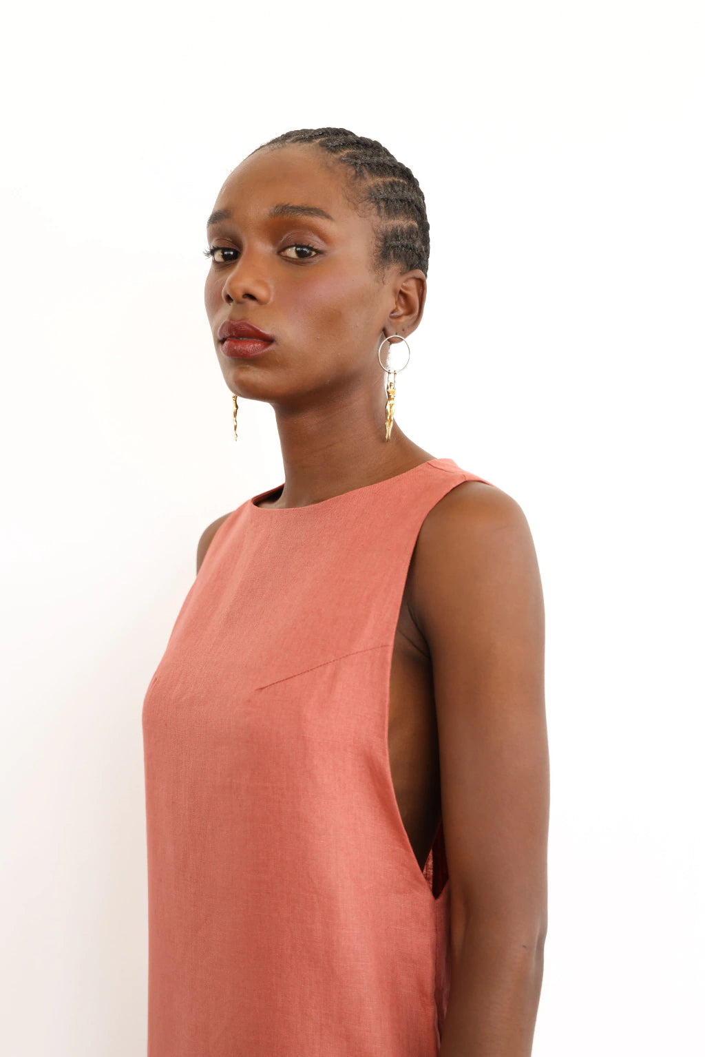 Vestido Bossa Linho Canoa Rosé