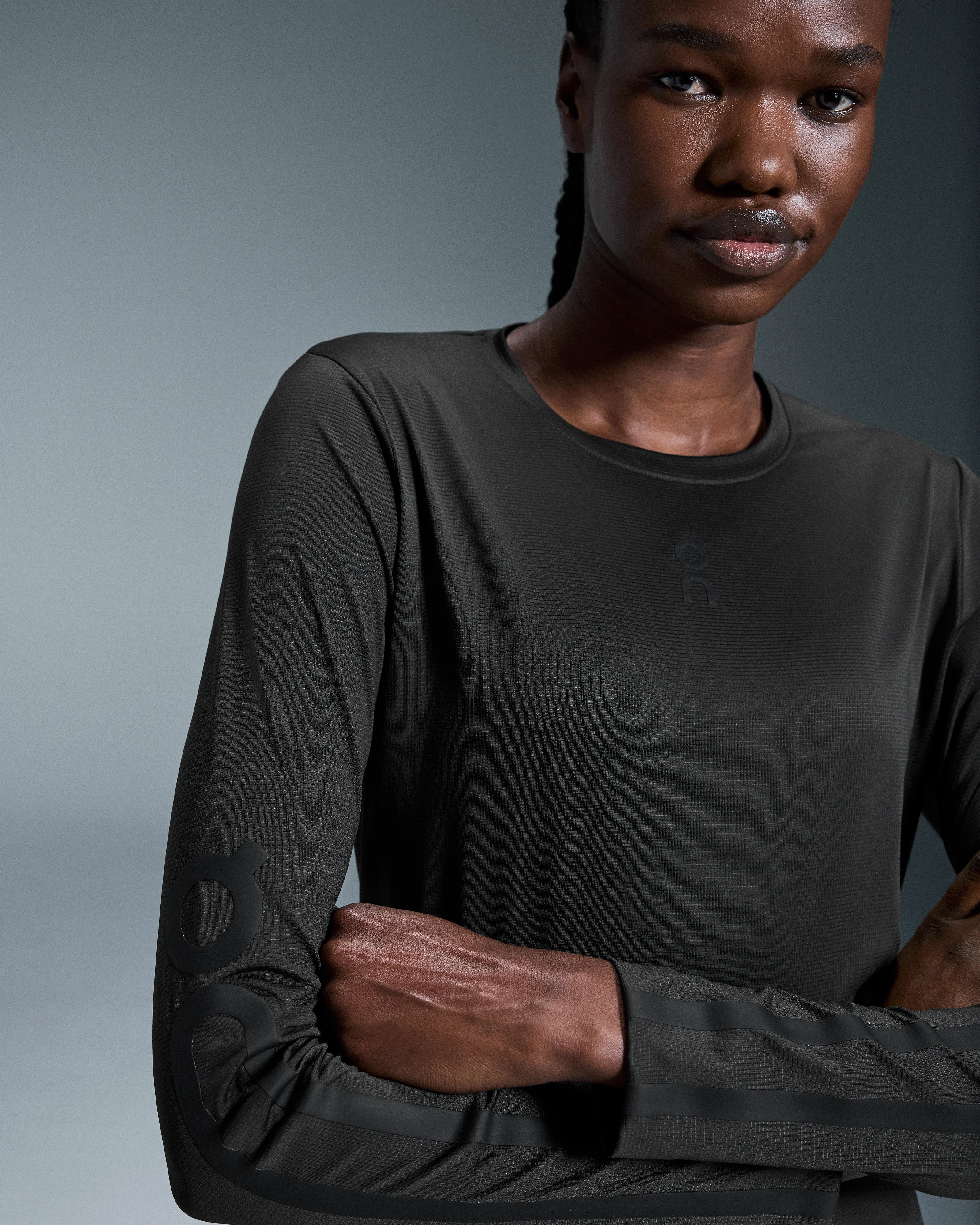 Camiseta IKON 1 On Manga Longa Feminino Preta