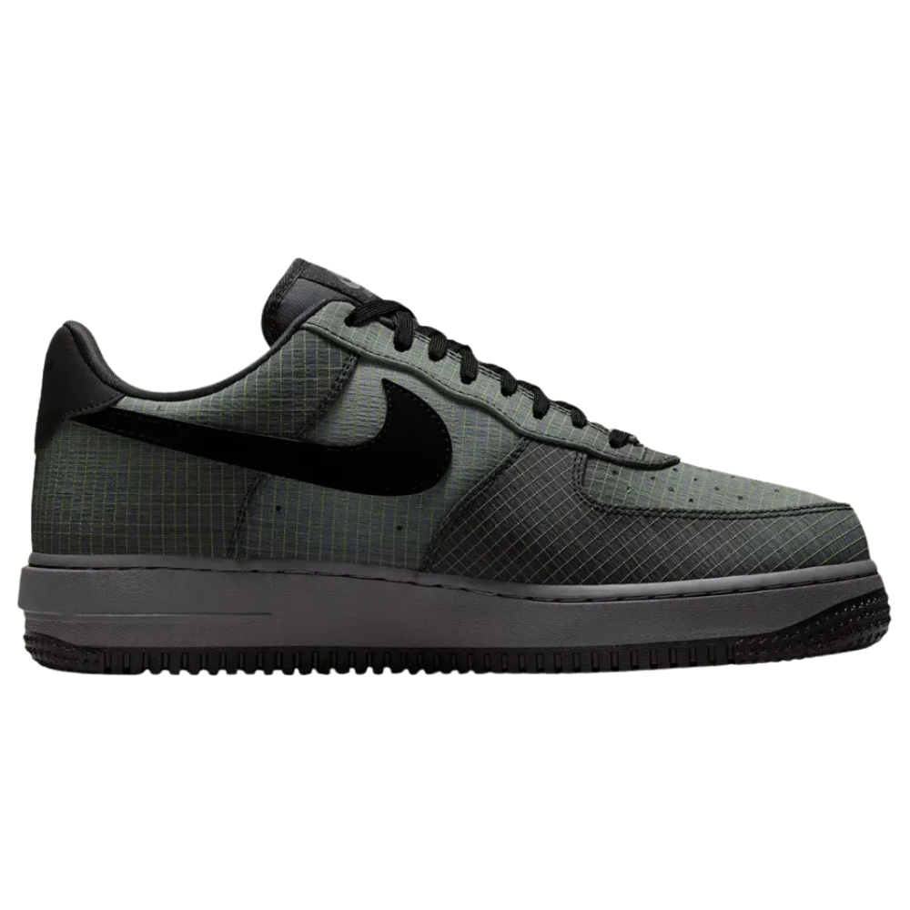 Tênis Nike Air Force 1 LX Vibram Verde