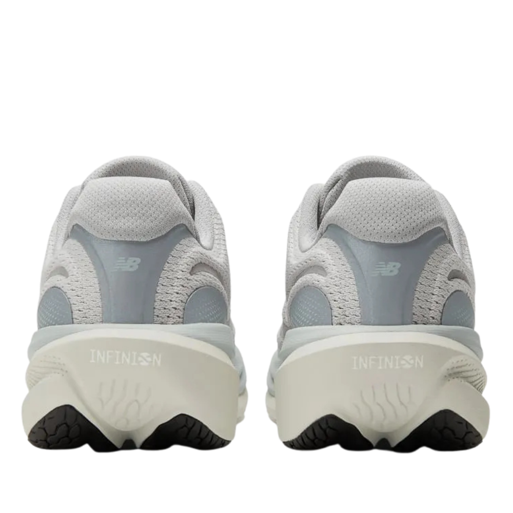 Tênis New Balance Infinion 1080 V15 Cinza Claro