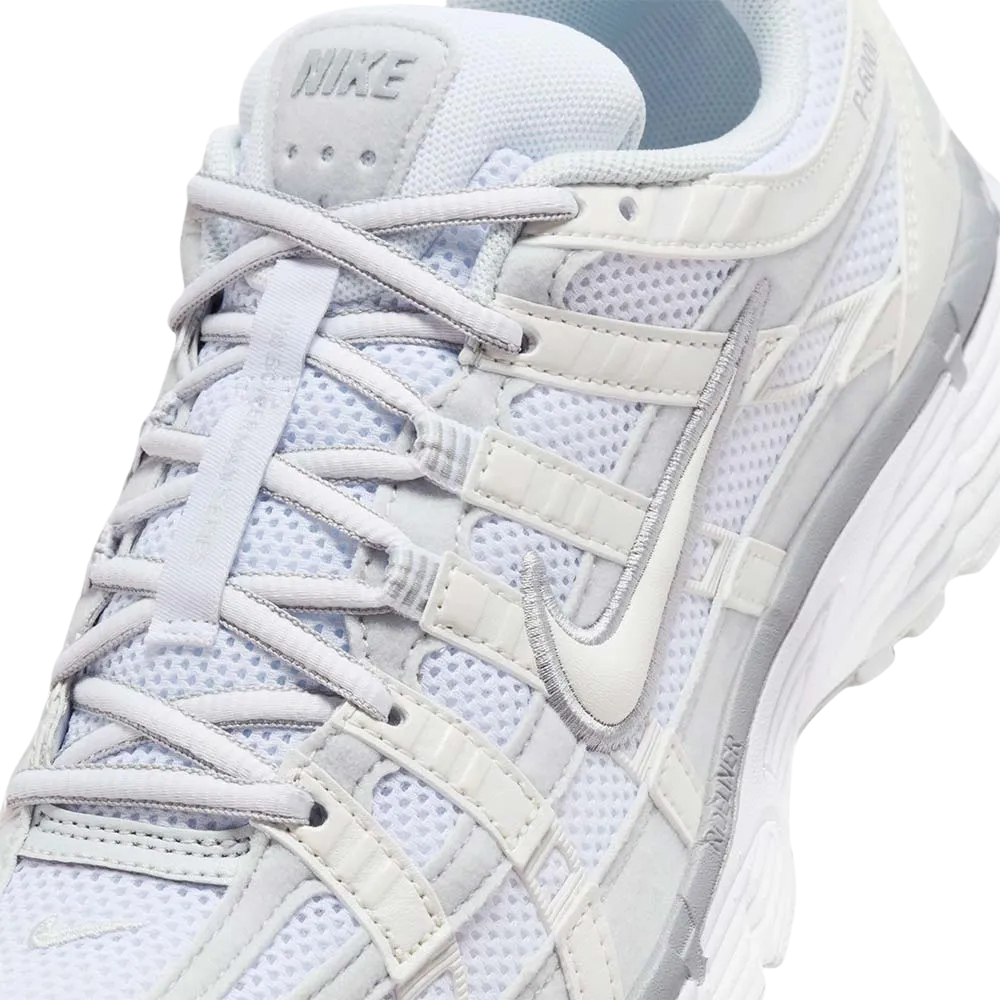 Tênis Nike P-6000 Branco e Cinza