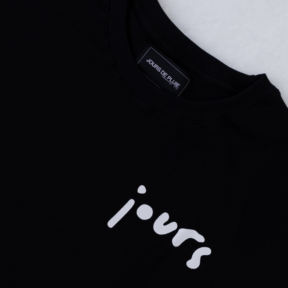 Camiseta Oversized Jours De Pluie Merci Preta