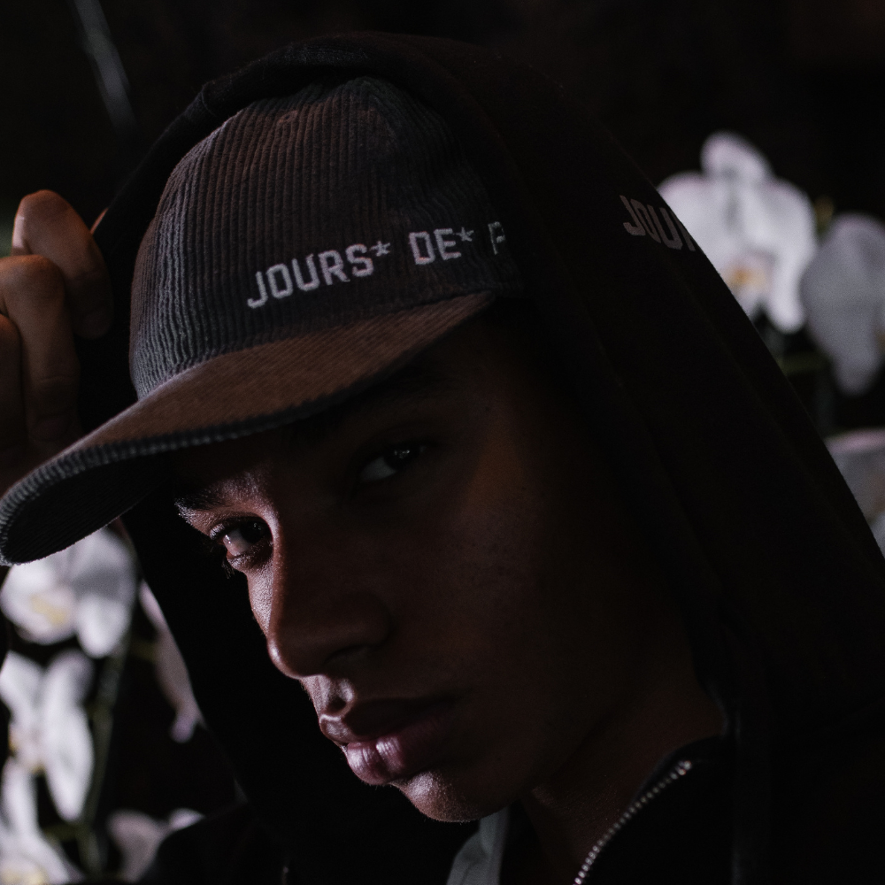 Boné Jours de Pluie Cinza
