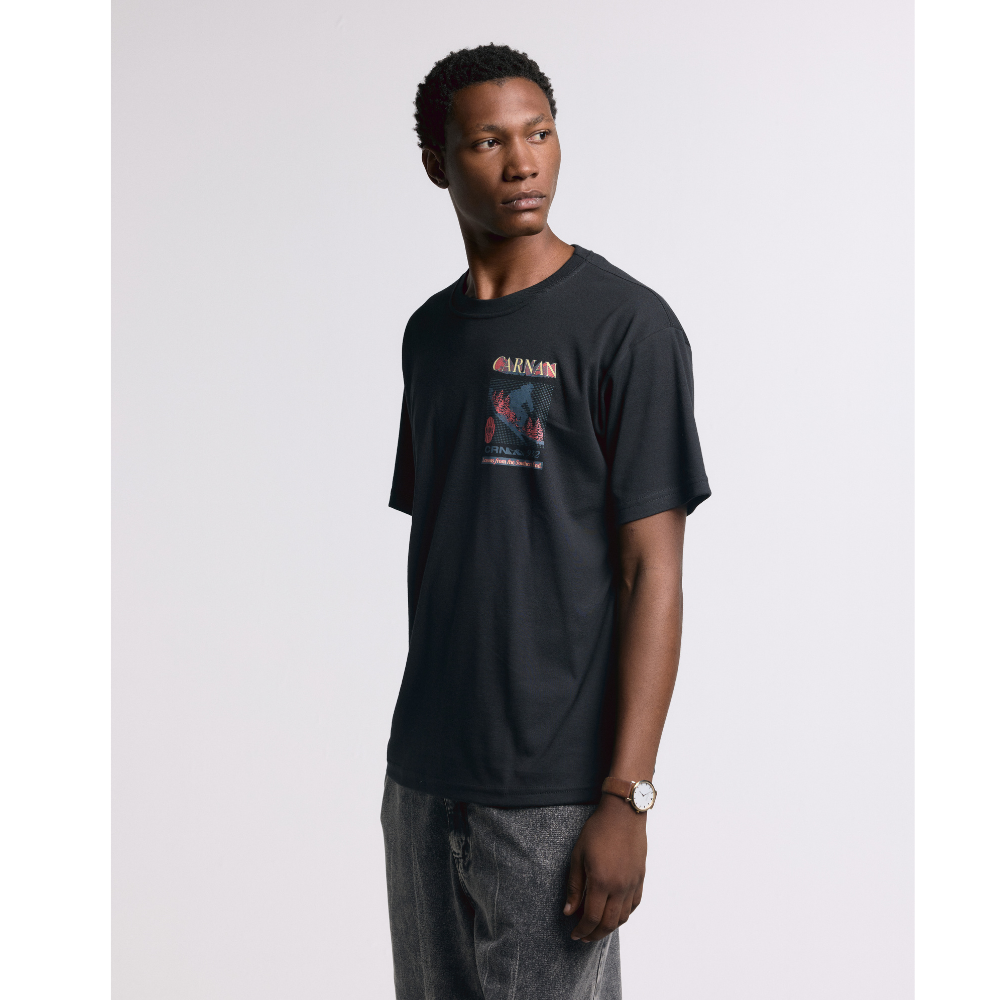 Camiseta Heavy Carnan Lettering Preta