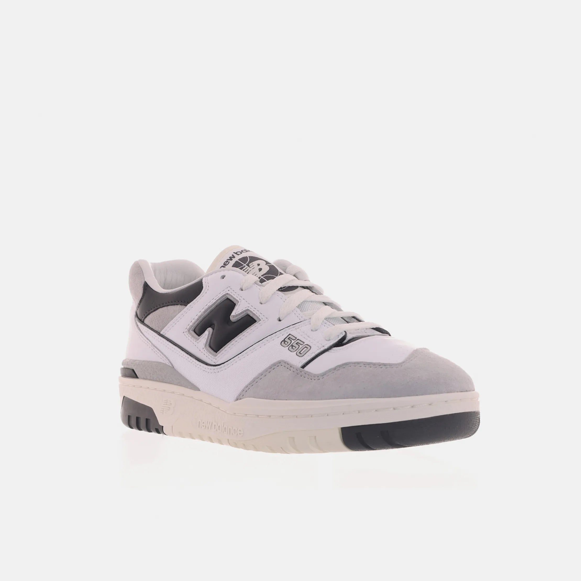 Tênis New Balance 550 Masculino Branco Preto Prata