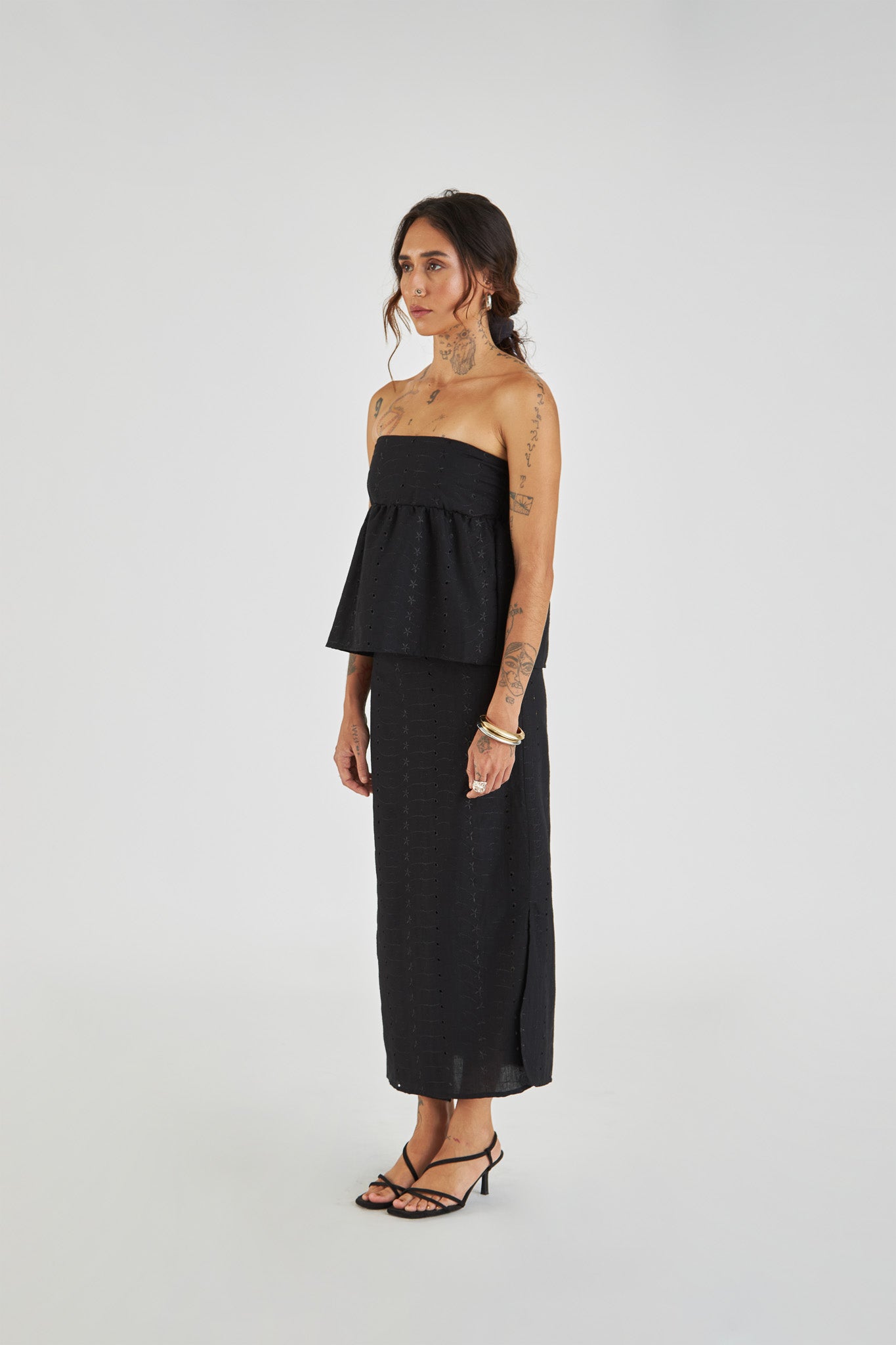 Saia Tansu Pareo Lillies Preto