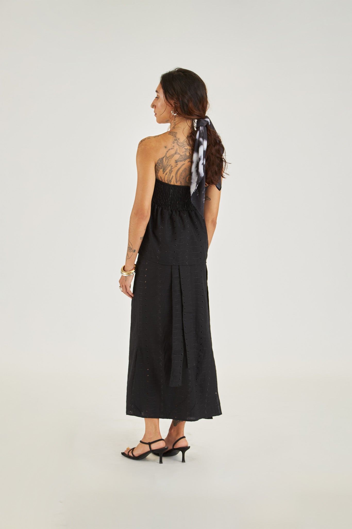 Saia Tansu Pareo Lillies Preto
