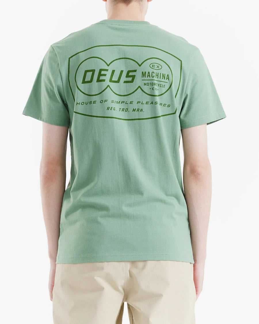 Camiseta Regular Fit Deus Ex Machina Expo Verde Claro