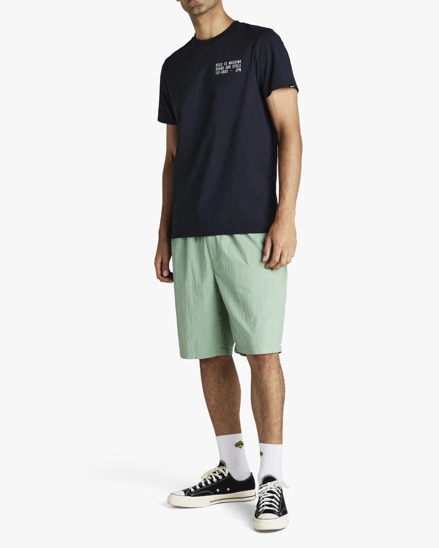 Camiseta Regular Fit Deus Ex Machina Recoil Preta