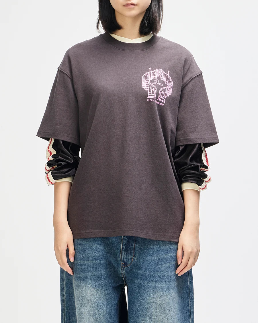 Camiseta Deus Ex Machina Upstairs Cinza