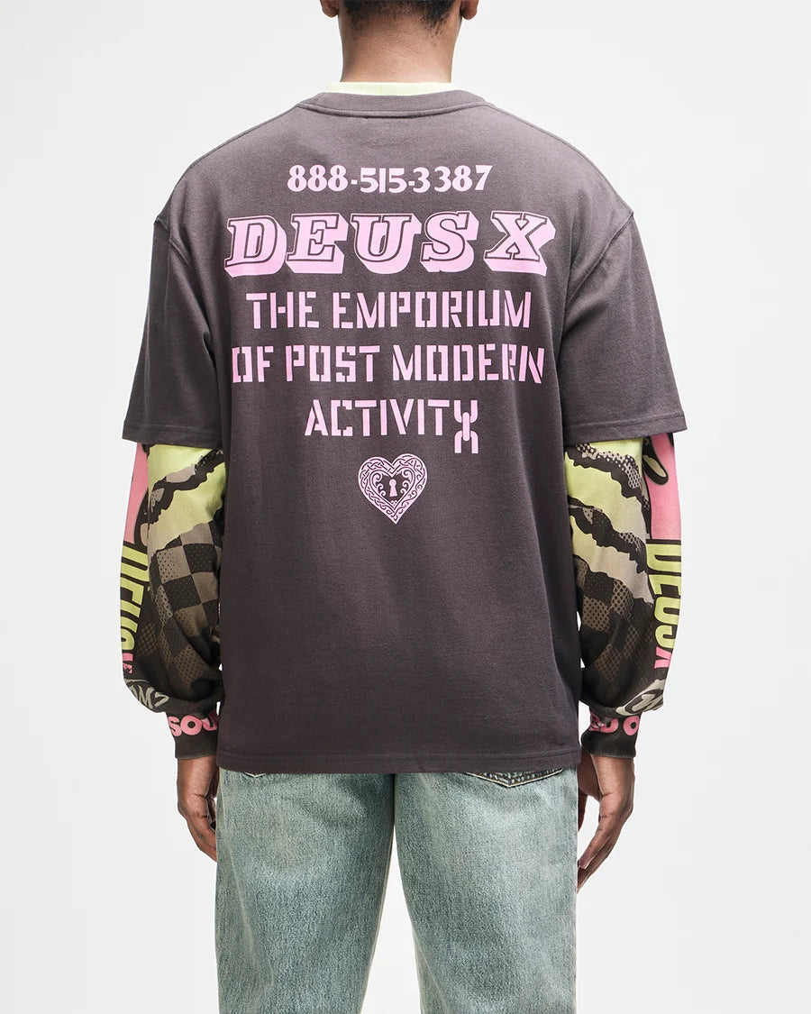 Camiseta Deus Ex Machina Upstairs Cinza