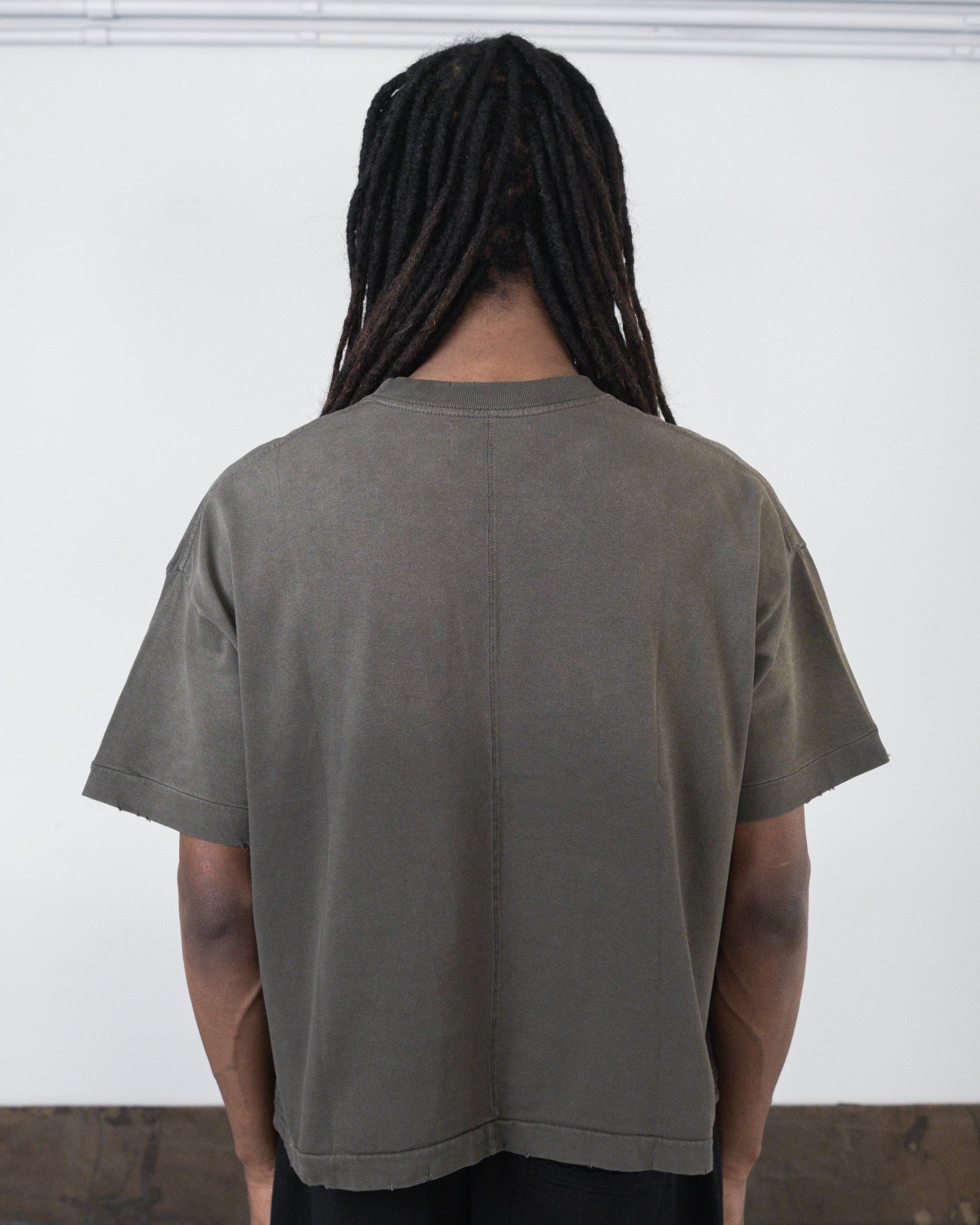 Camiseta Egho Uniform Boxy Cinza Beluga