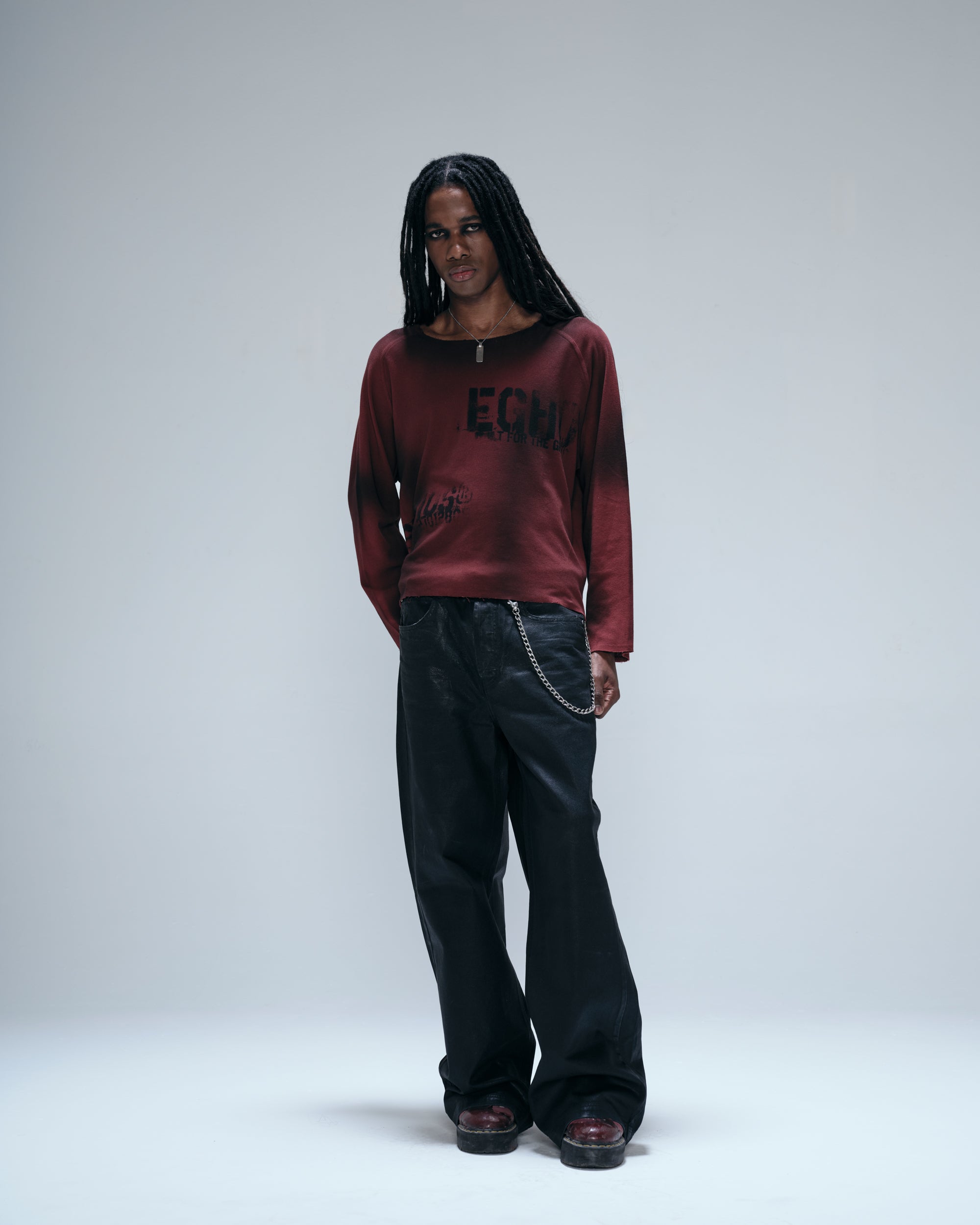 Camiseta Manga Longa Egho Stencil Vermelha