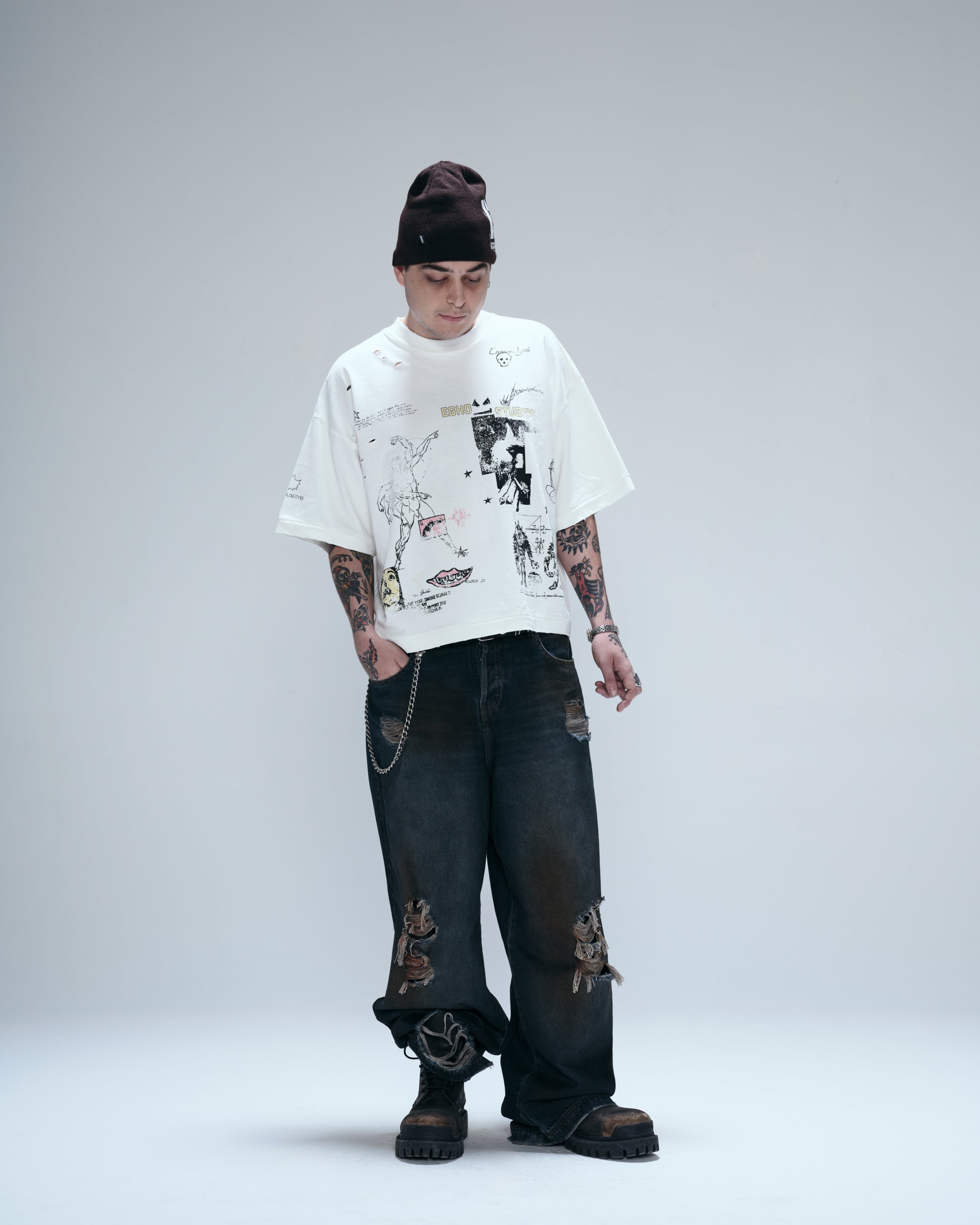 Camiseta Overboxy Egho Zine Off White