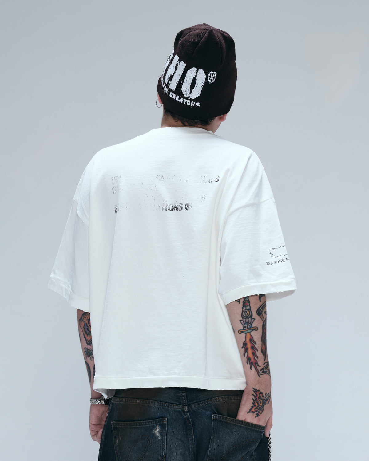 Camiseta Overboxy Egho Zine Off White