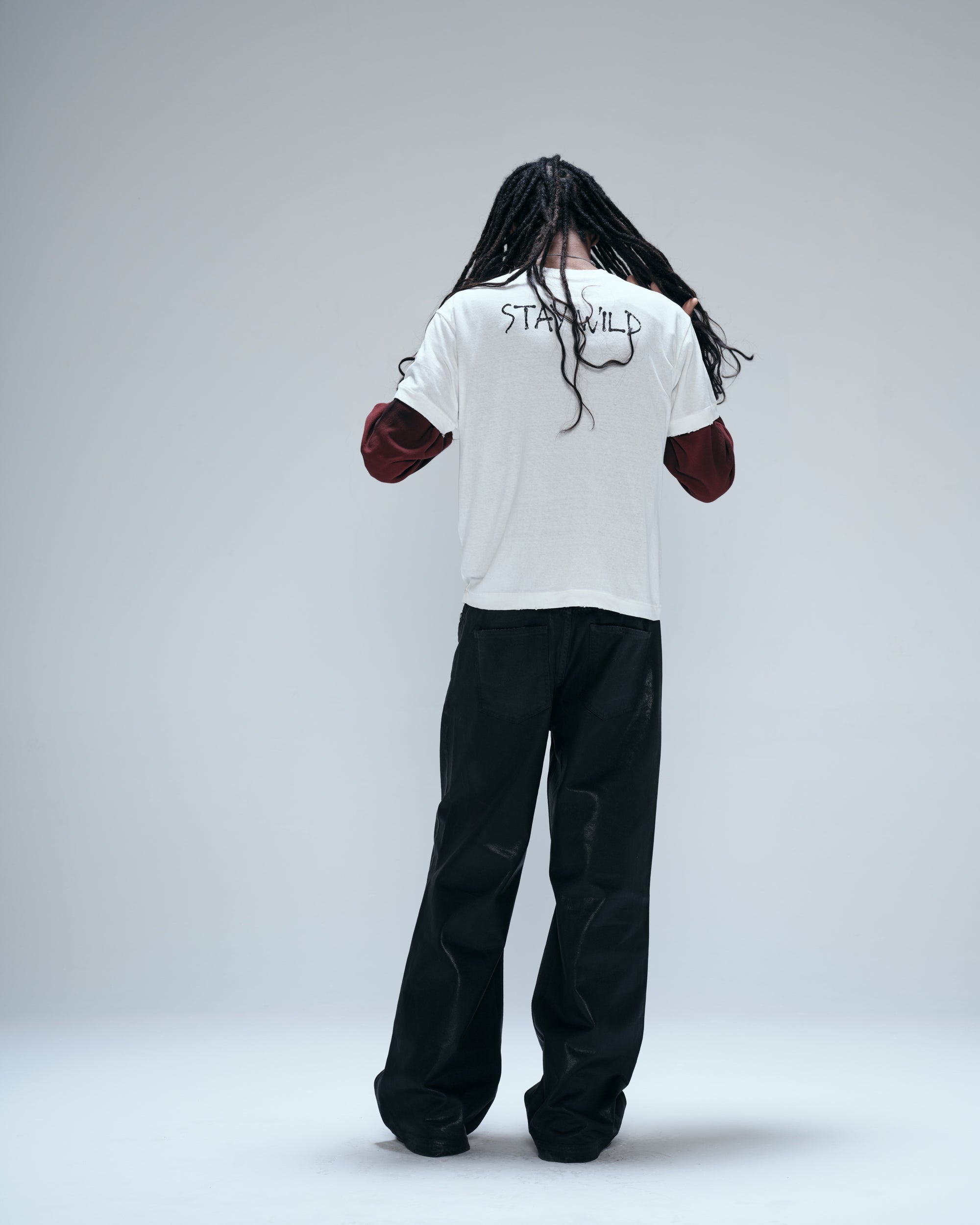 Camiseta Regular Egho Stay Wild Off White