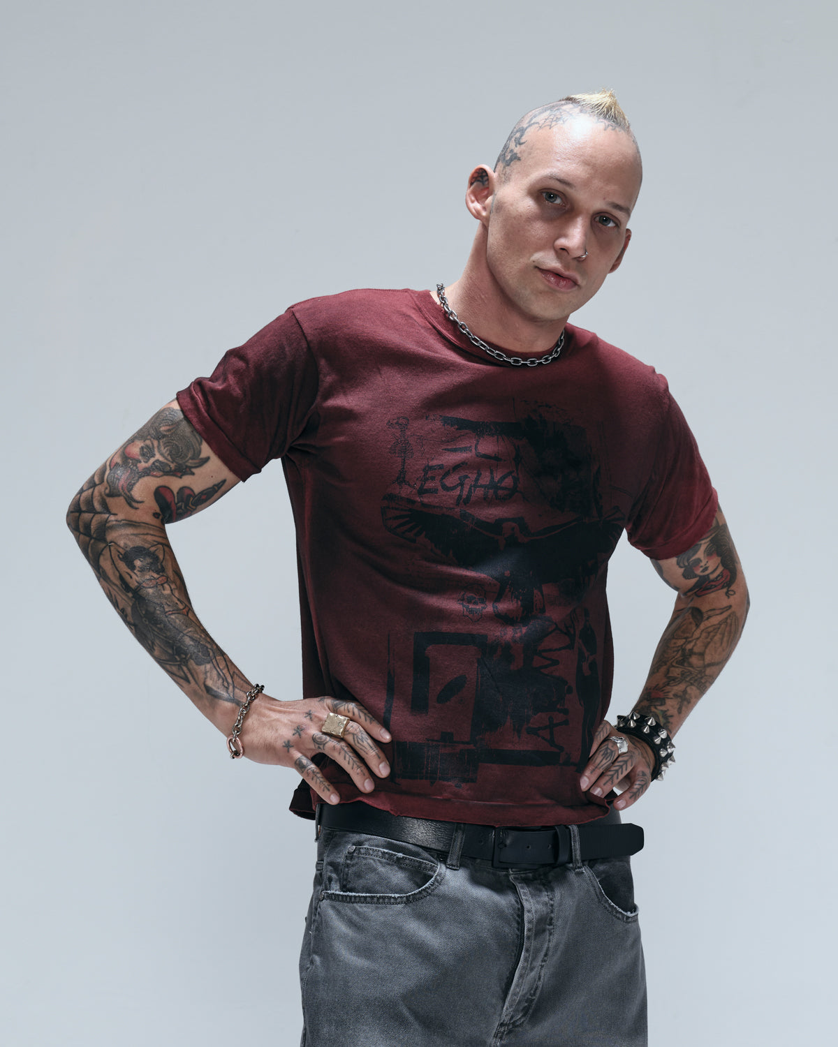 Camiseta Regular Egho Stay Wild Vermelha