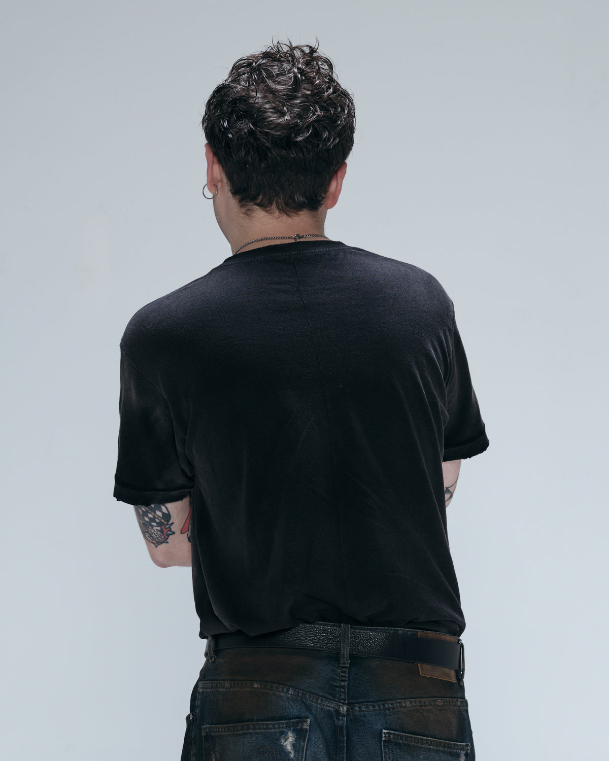 Camiseta Regular Egho Gnosis Preta