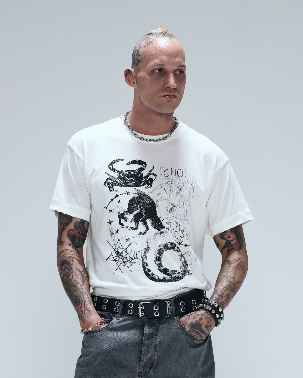 Camiseta Regular Egho Gnosis Off White