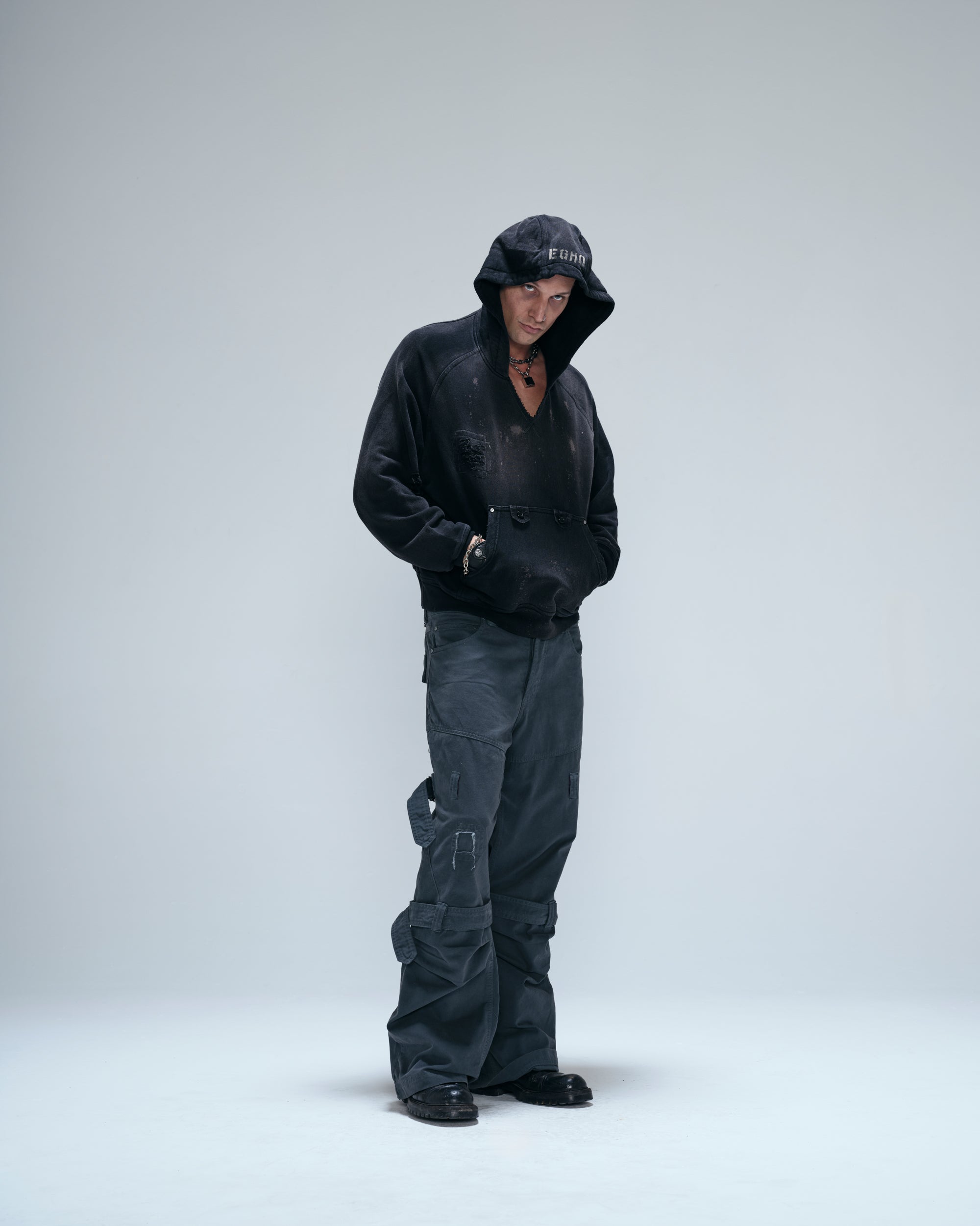 Casaco Egho Void Preto Estonado