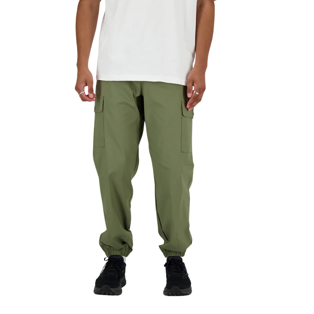Calça Masculina New Balance Icon Twill Cargo Verde