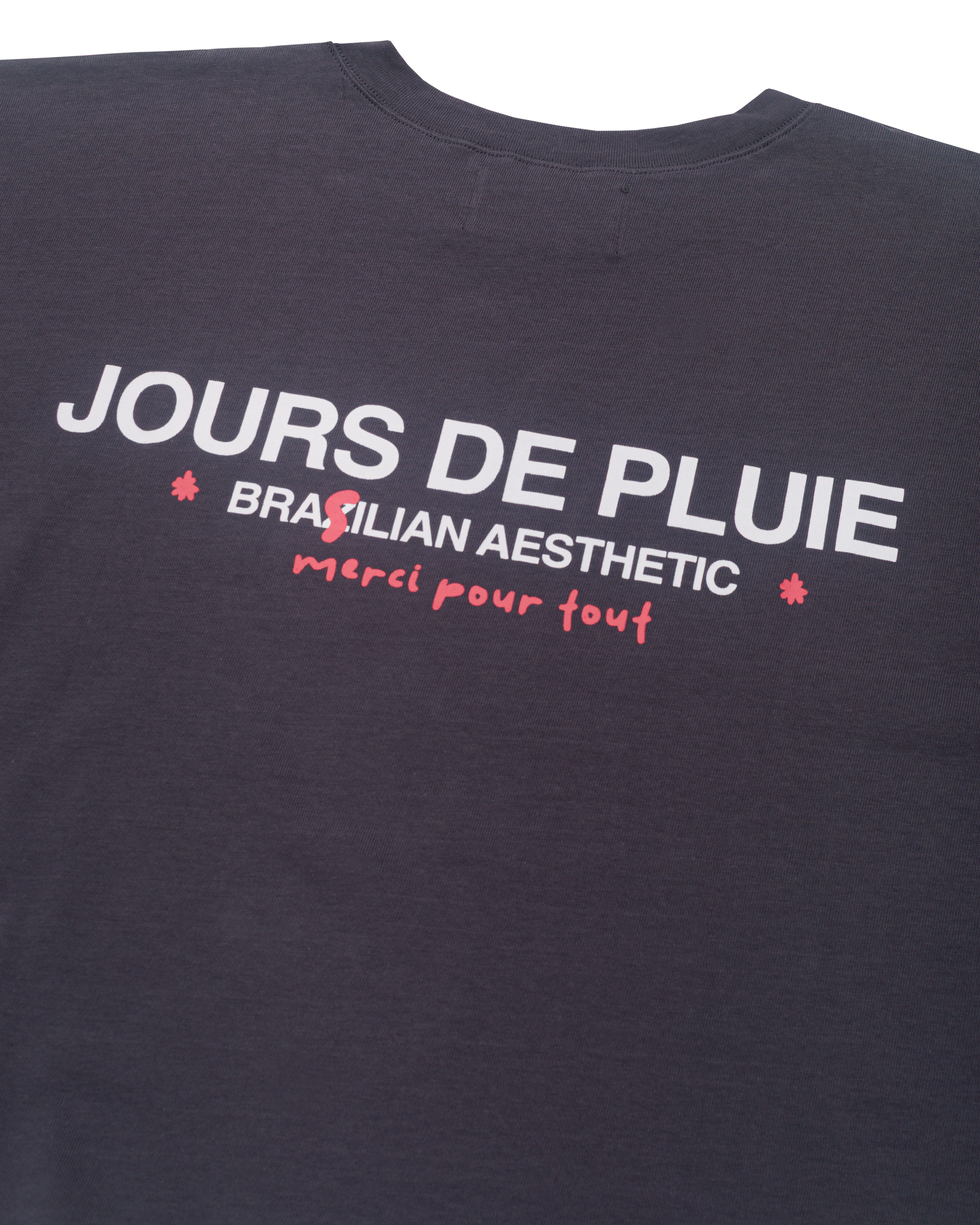 Camiseta Jours de Pluie MegaBoxy Brazilian Aesthetic Cinza