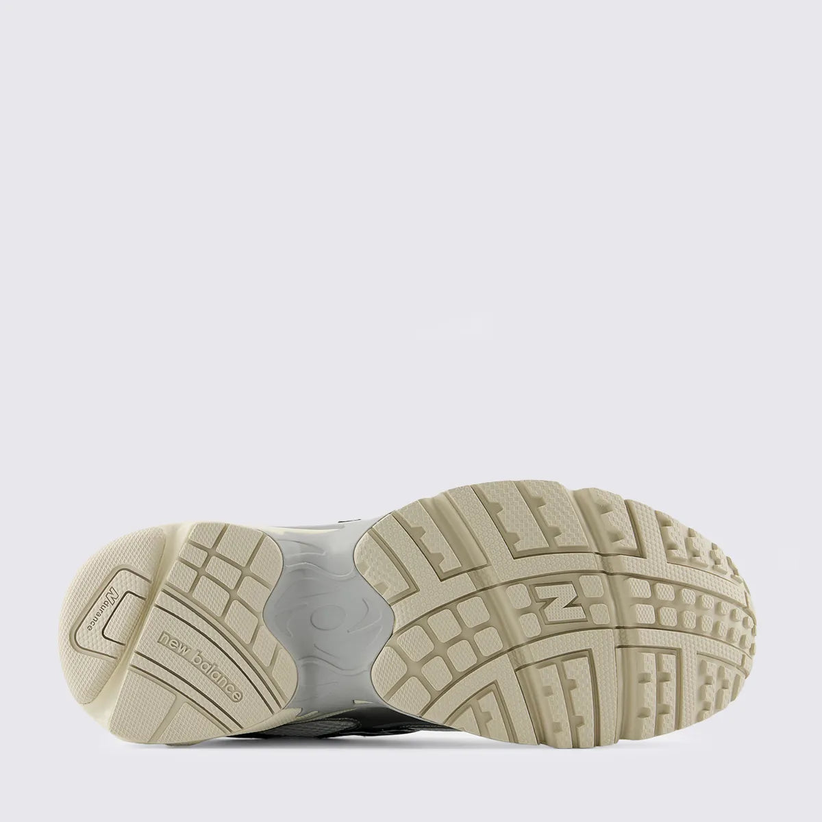 Tênis New Balance Masculino 725 Branco Cinza Metalizado