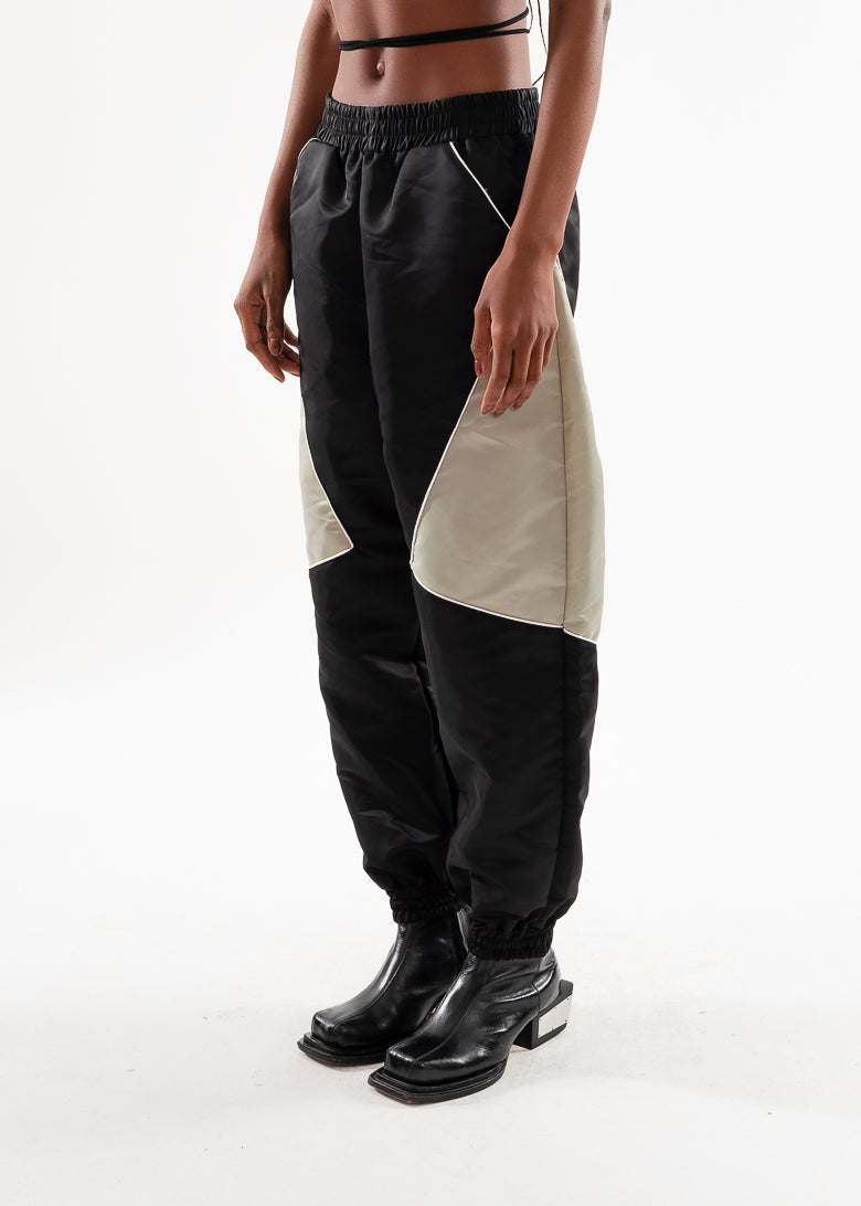 Calça Forca Recorte Nylon Preto e Cinza