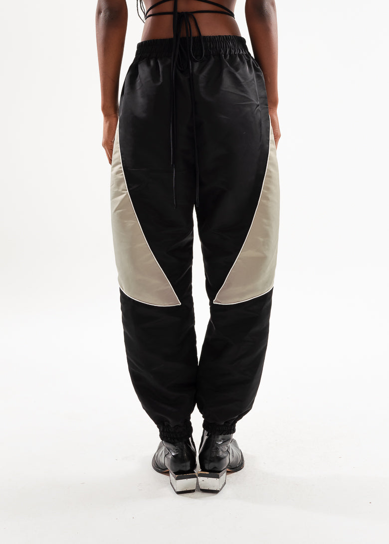 Calça Forca Recorte Nylon Preto e Cinza