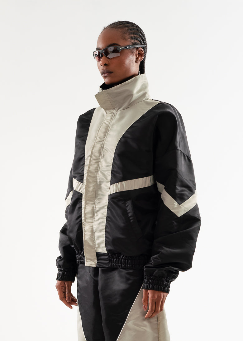 Jaqueta Forca Recorte Nylon Preto e Cinza