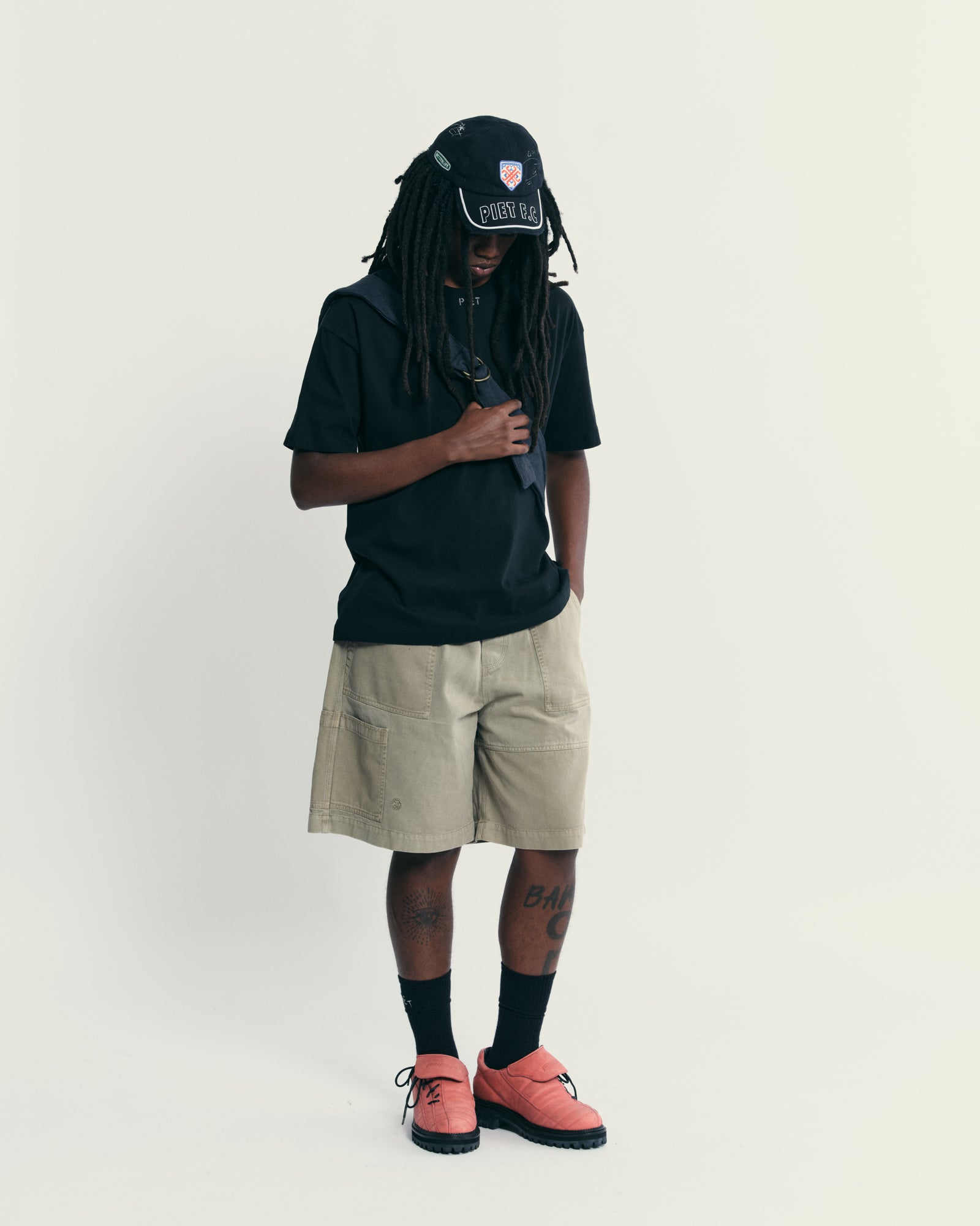 Camiseta Regular Piet Stamped Logo Preta
