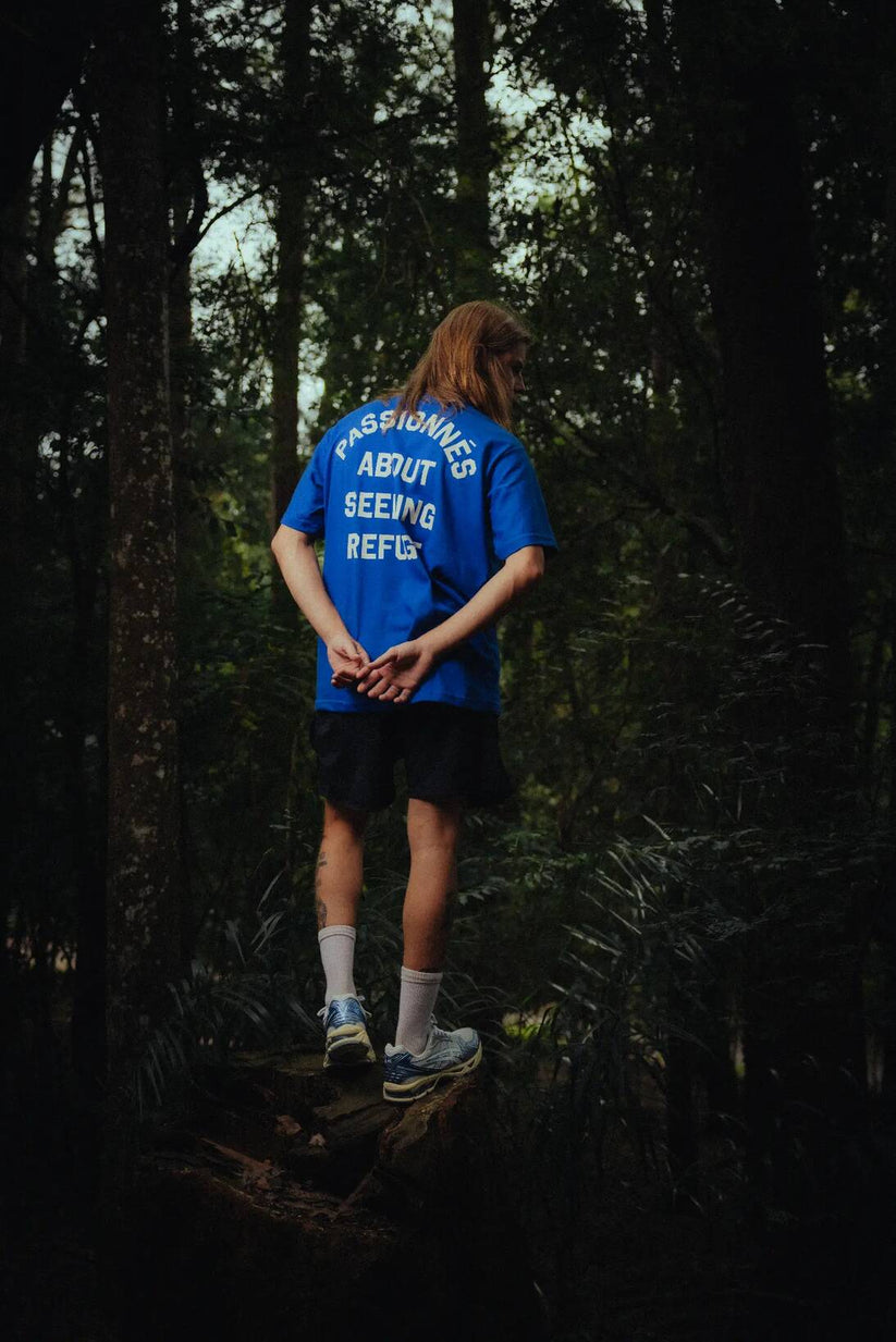 Camiseta Soleil About Seeking Refuge Azul