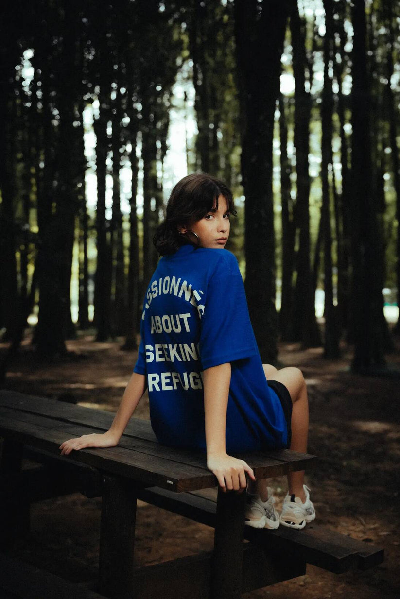 Camiseta Soleil About Seeking Refuge Azul