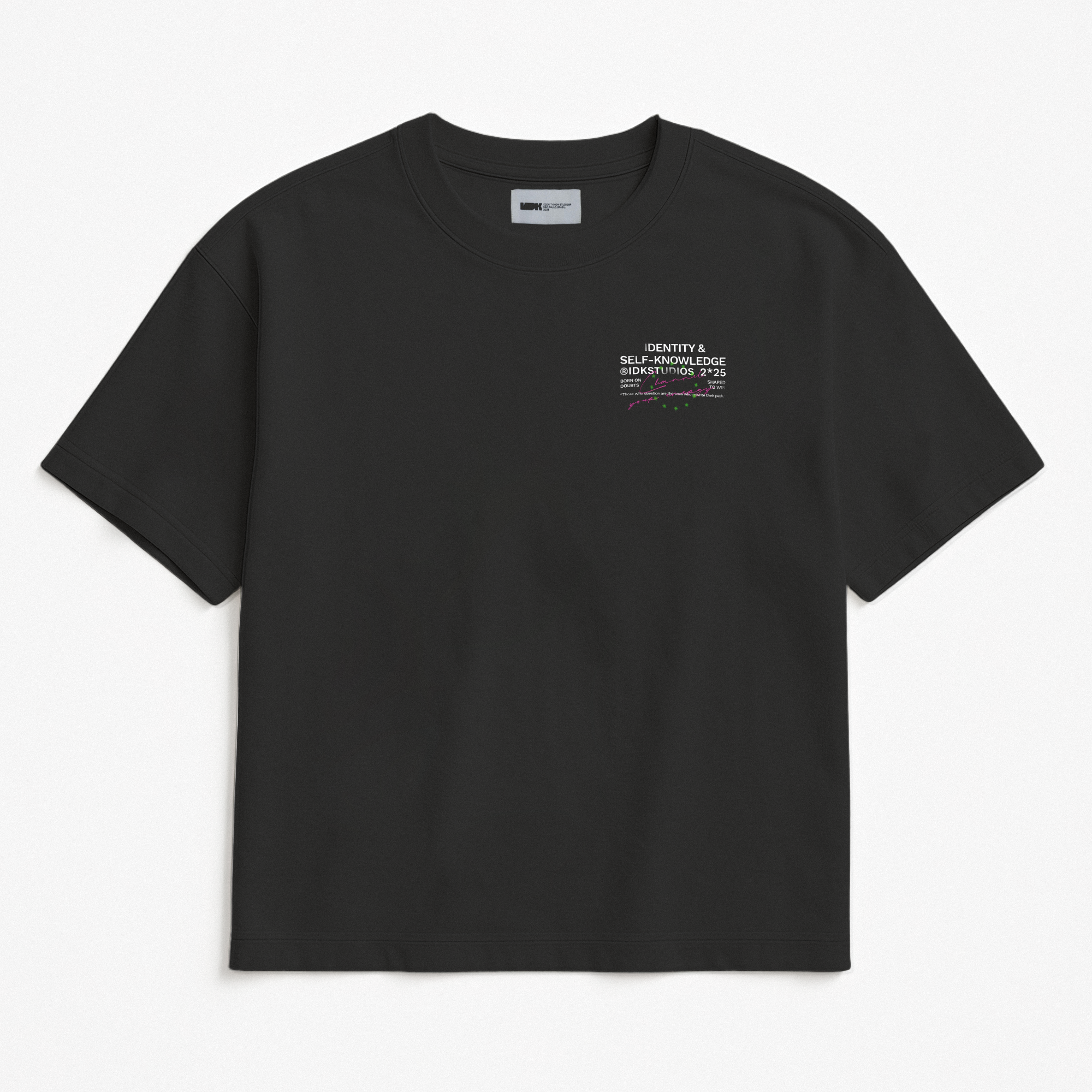 Camiseta IDK Shaped To Win Preta